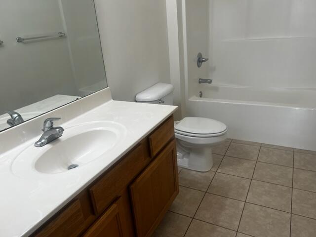 PORT DIXIE - Residential Lease