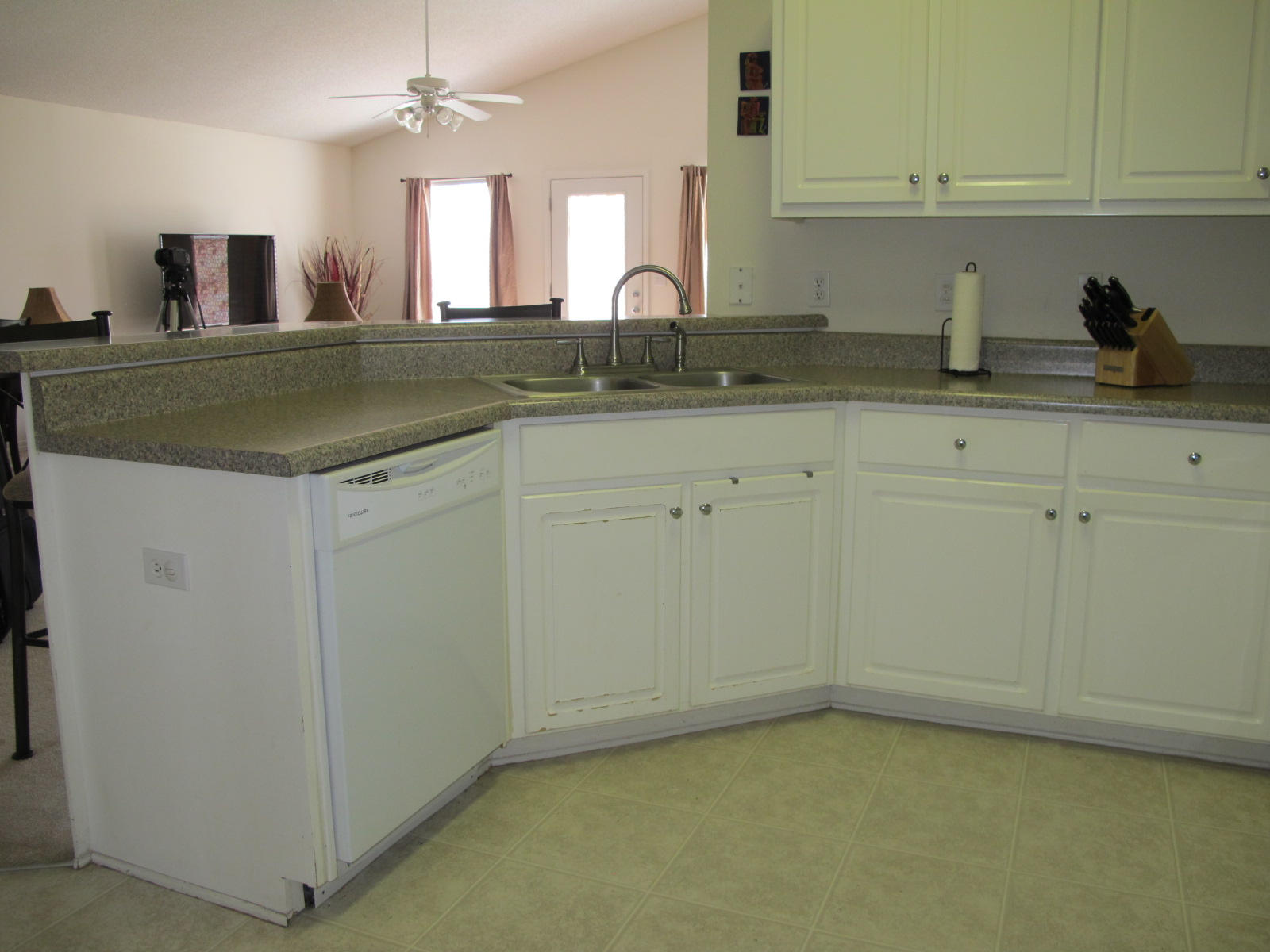 VICTORIAN VILLAGE - Residential