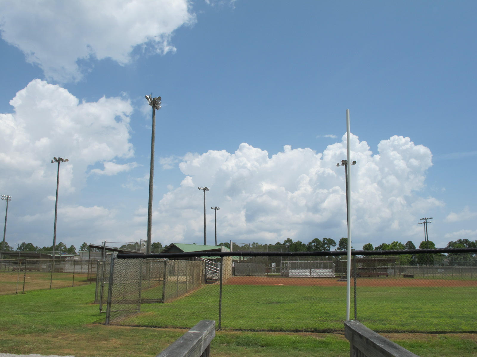 VICTORIAN VILLAGE - Residential