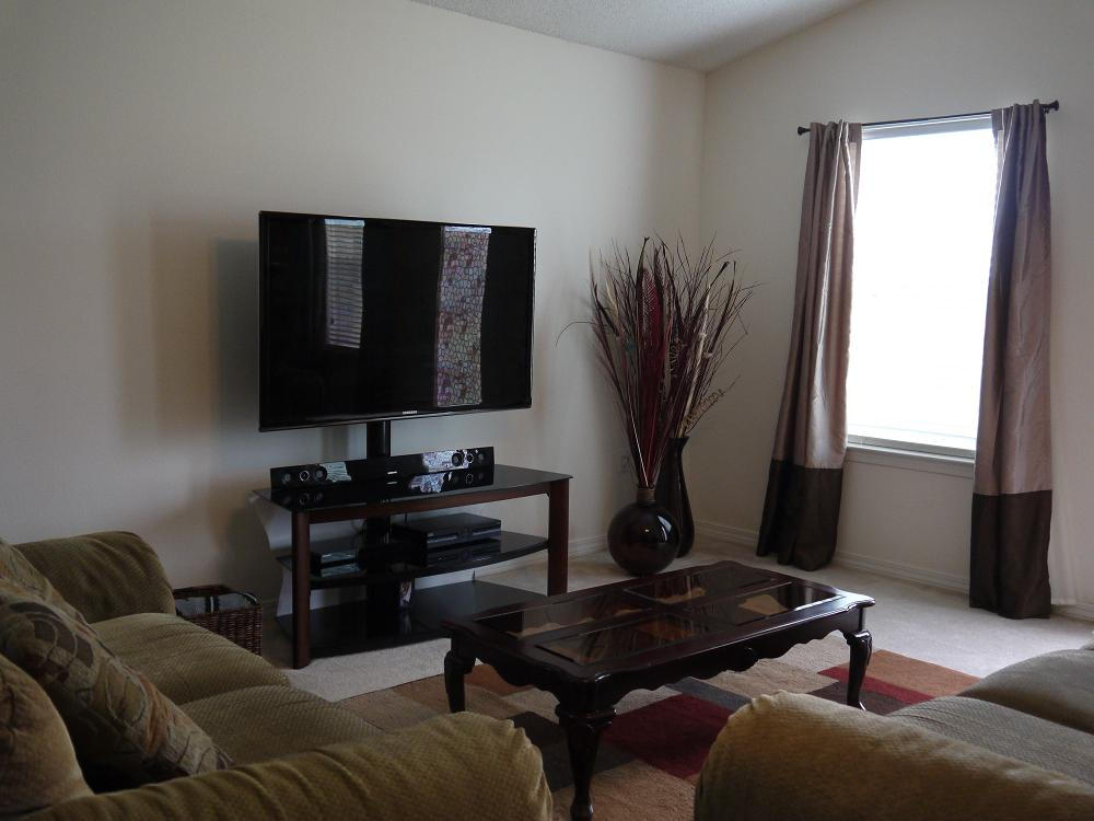 VICTORIAN VILLAGE - Residential