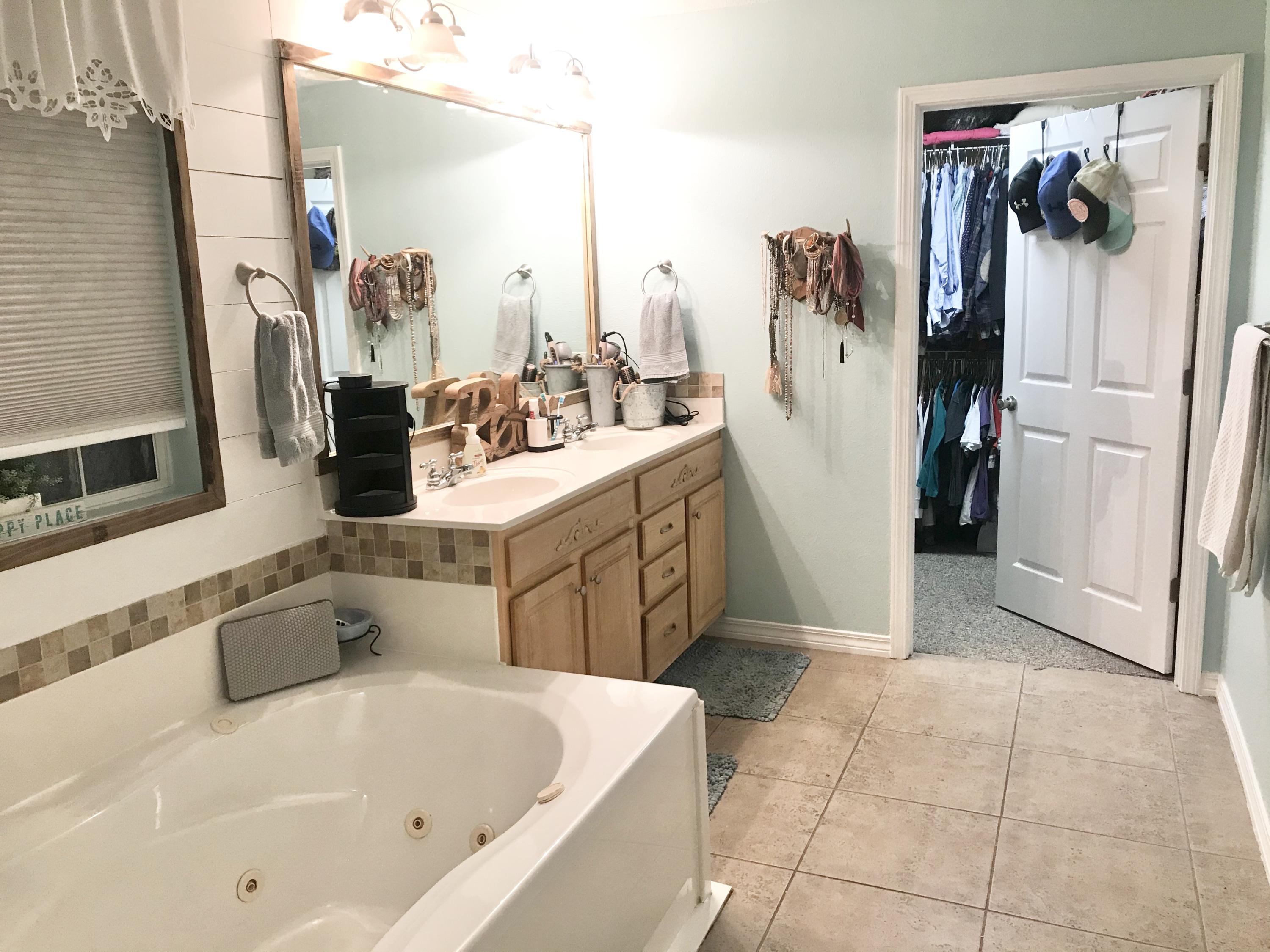 Meets & Bounds - Residential