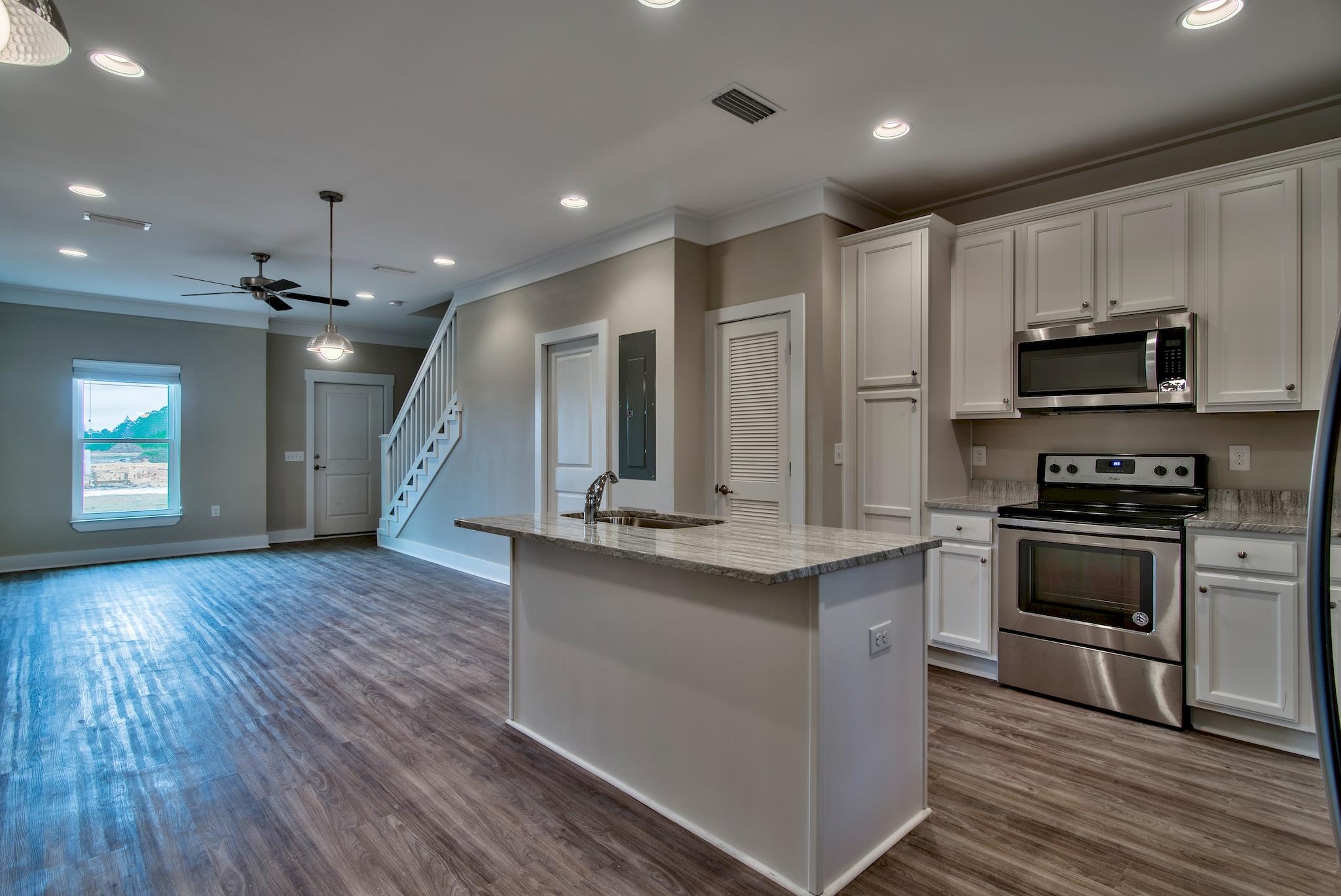 VERANDAS AT FREEPORT - Residential