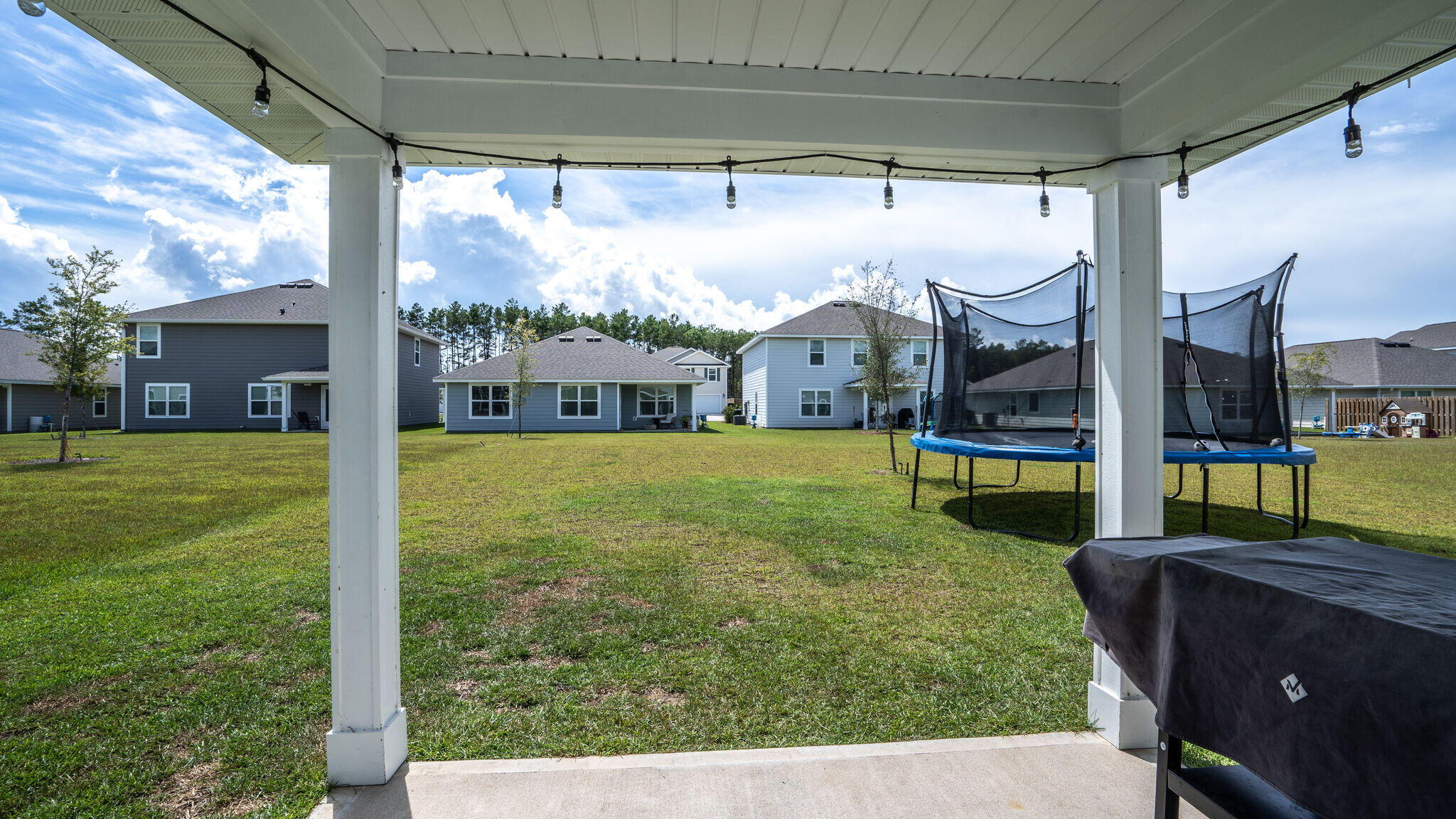 HAMMOCK BAY - Residential