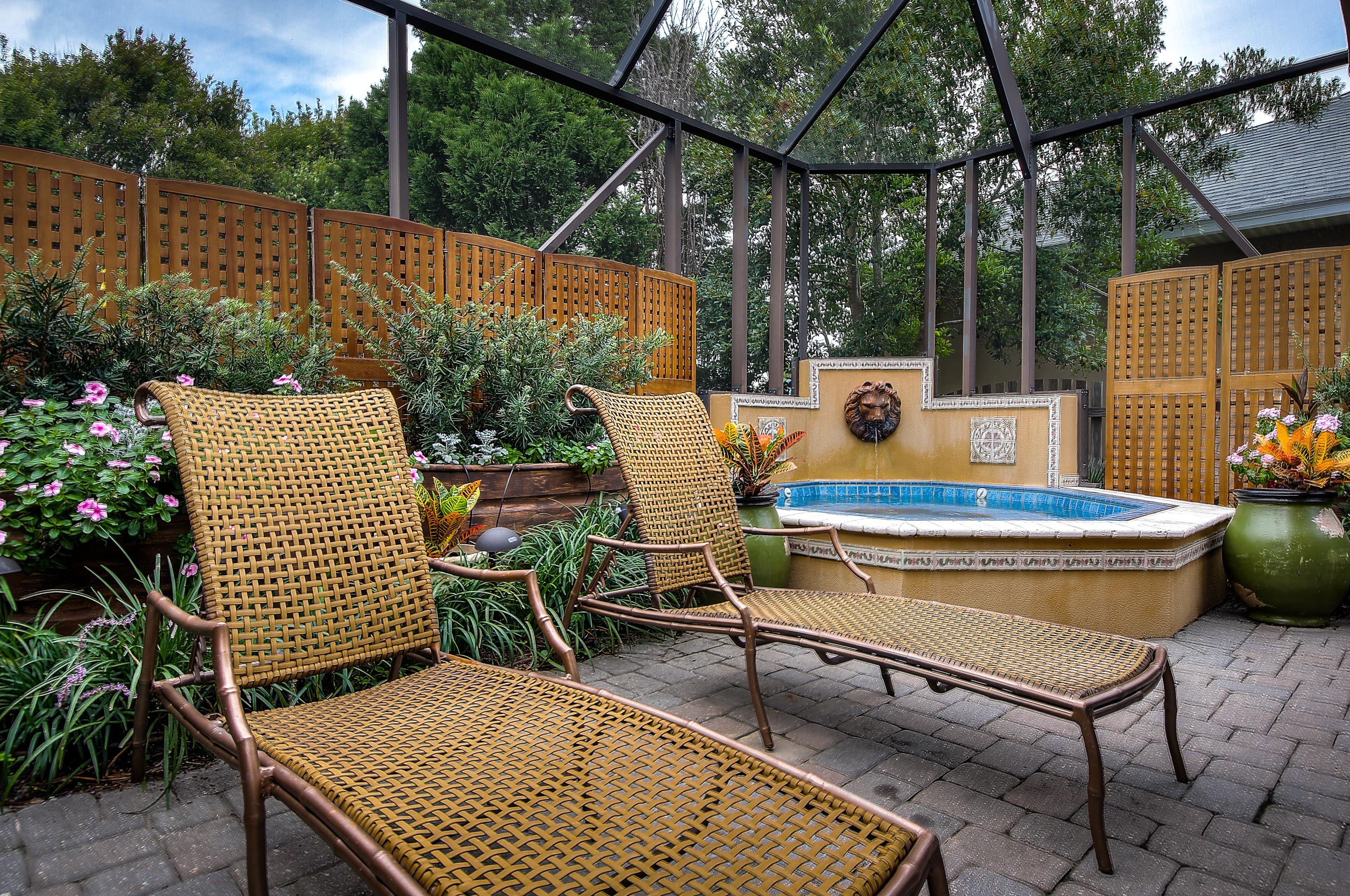 AVALON BEACH ESTATES - Residential