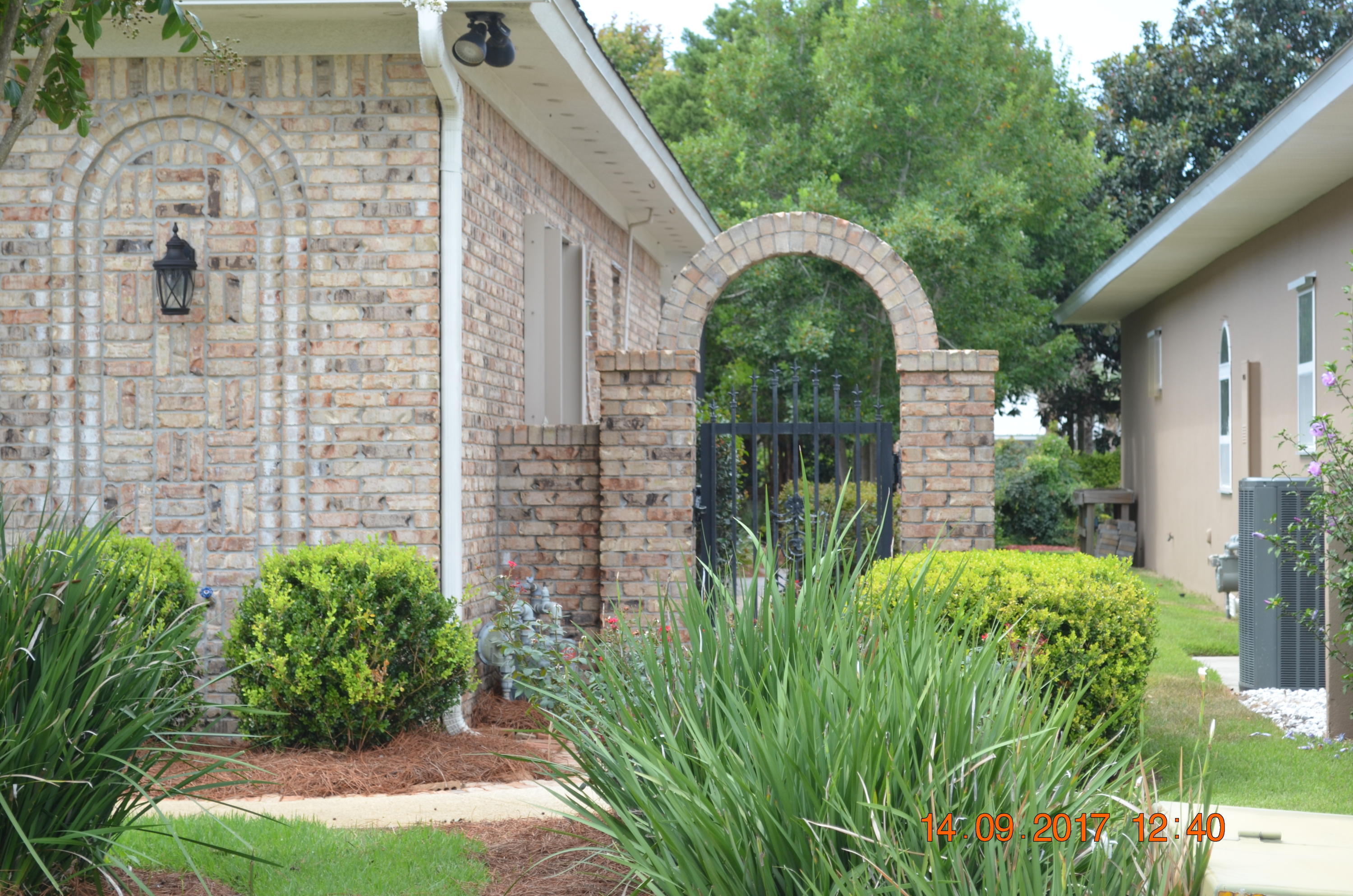 AVALON BEACH ESTATES - Residential