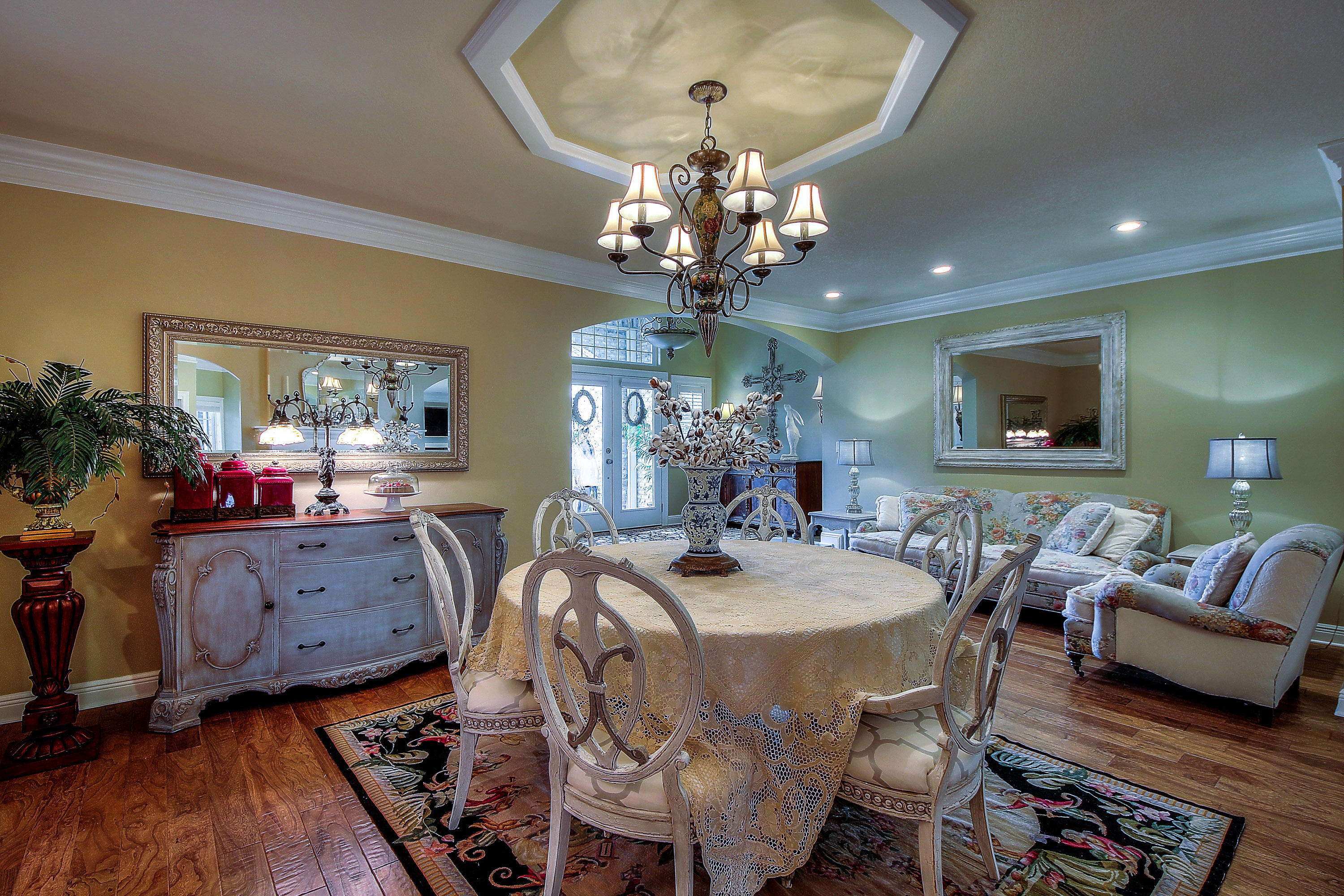 AVALON BEACH ESTATES - Residential