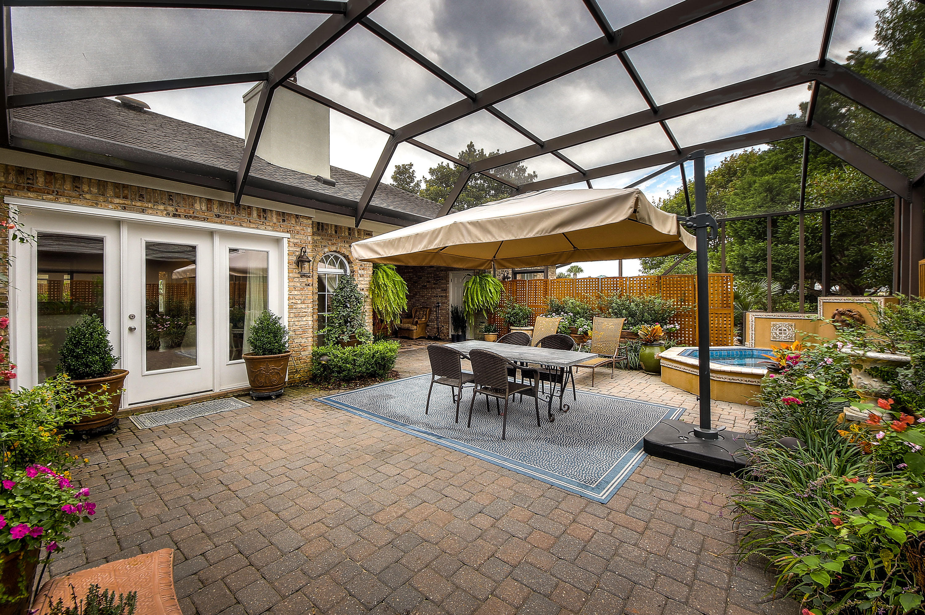 AVALON BEACH ESTATES - Residential