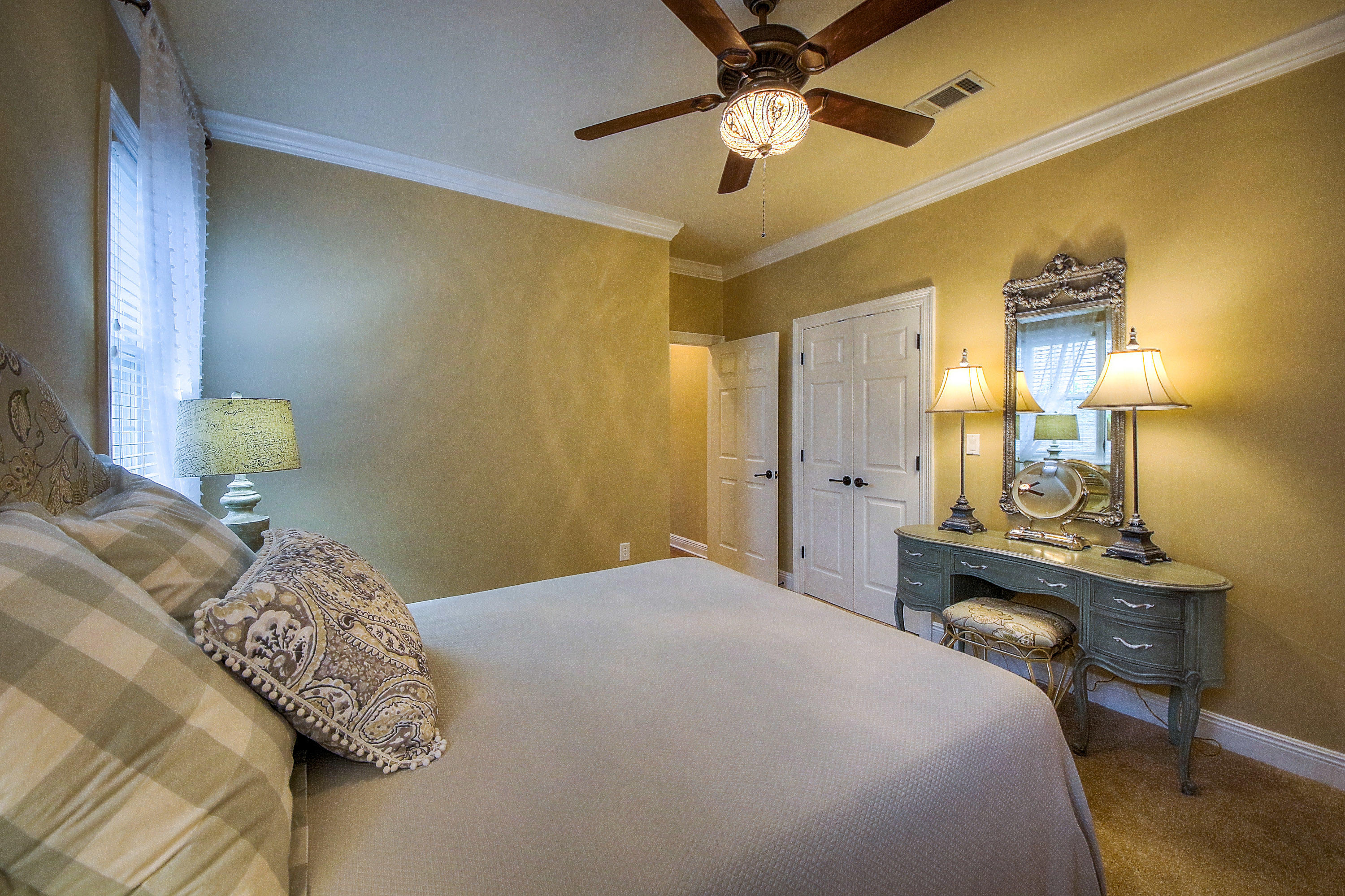 AVALON BEACH ESTATES - Residential