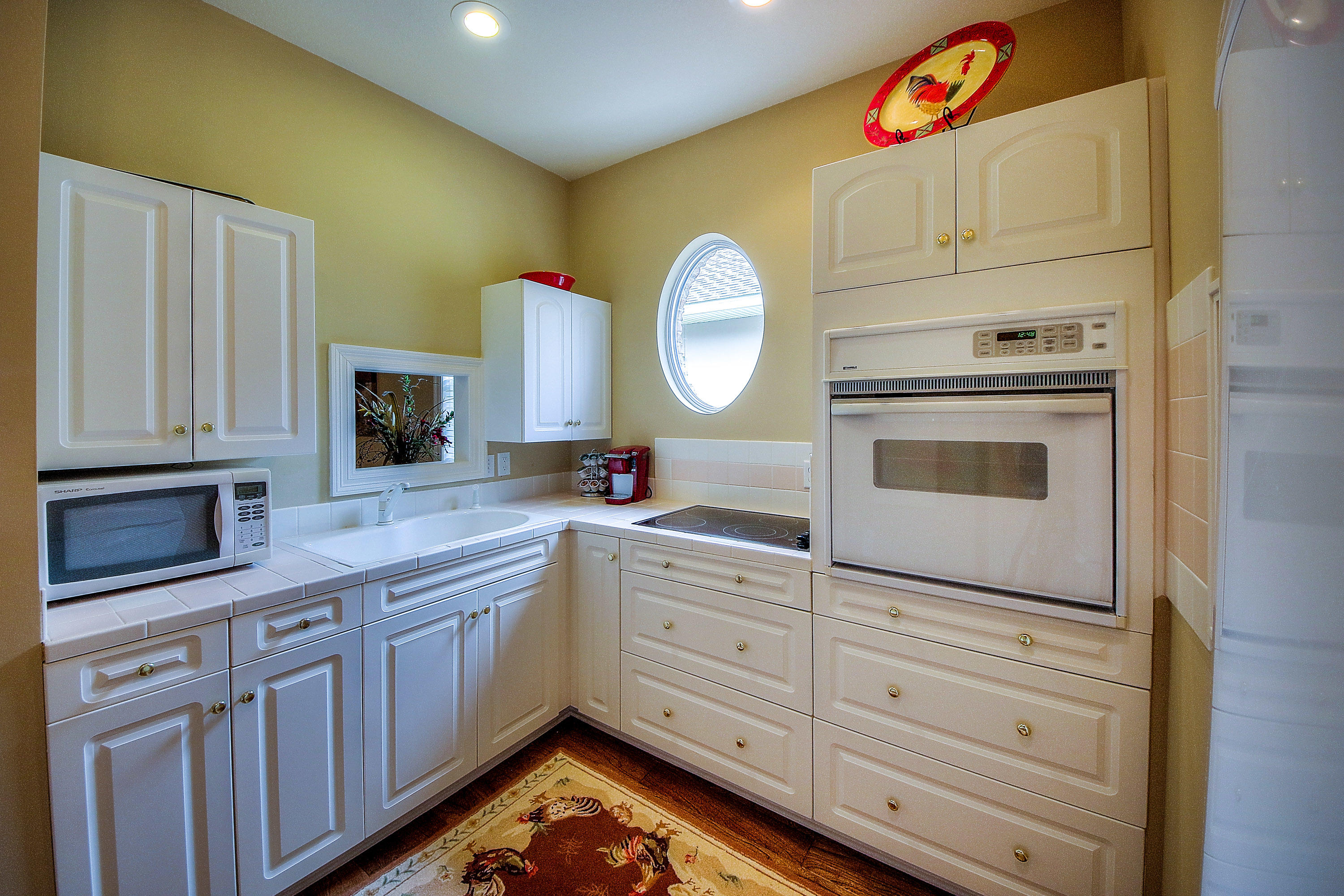 AVALON BEACH ESTATES - Residential