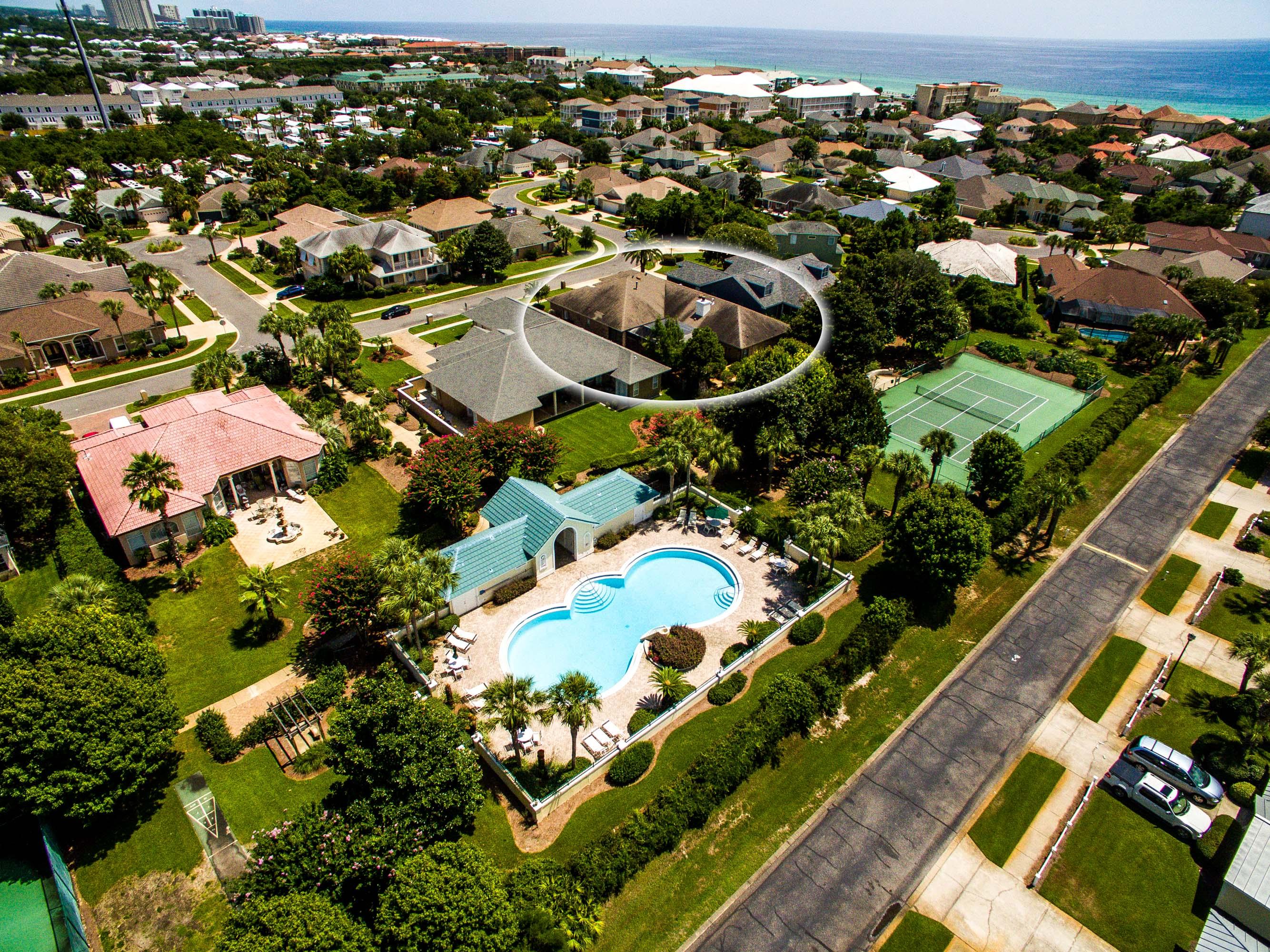 AVALON BEACH ESTATES - Residential