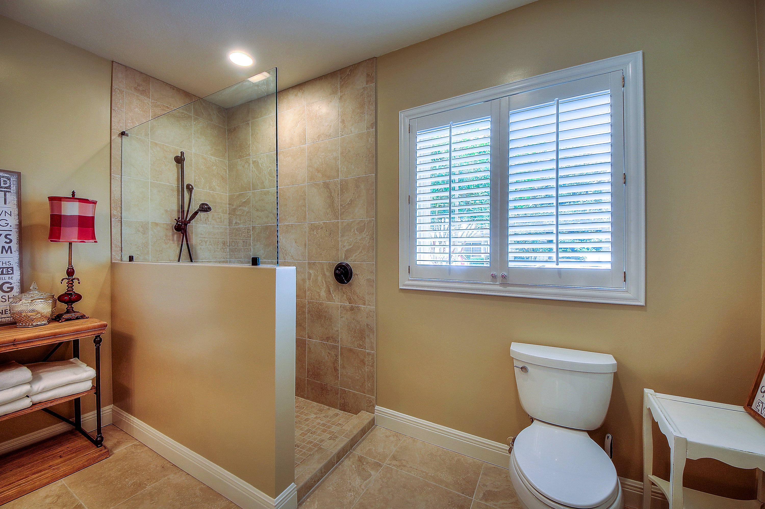 AVALON BEACH ESTATES - Residential