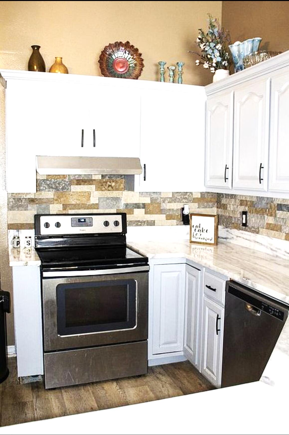 FOX DEN VILLAGES - Residential