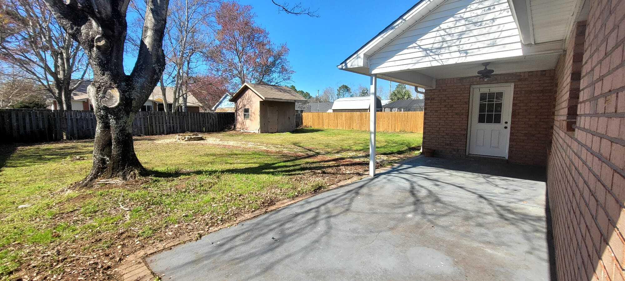 FOX DEN VILLAGES - Residential