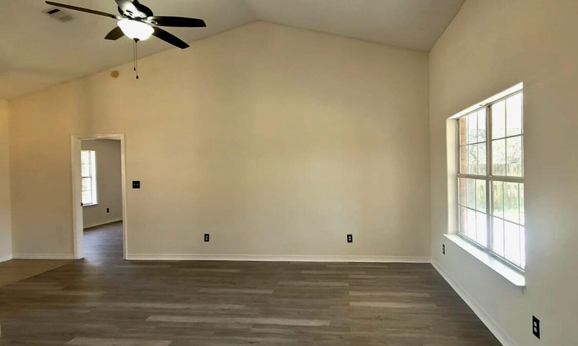 FOX DEN VILLAGES - Residential