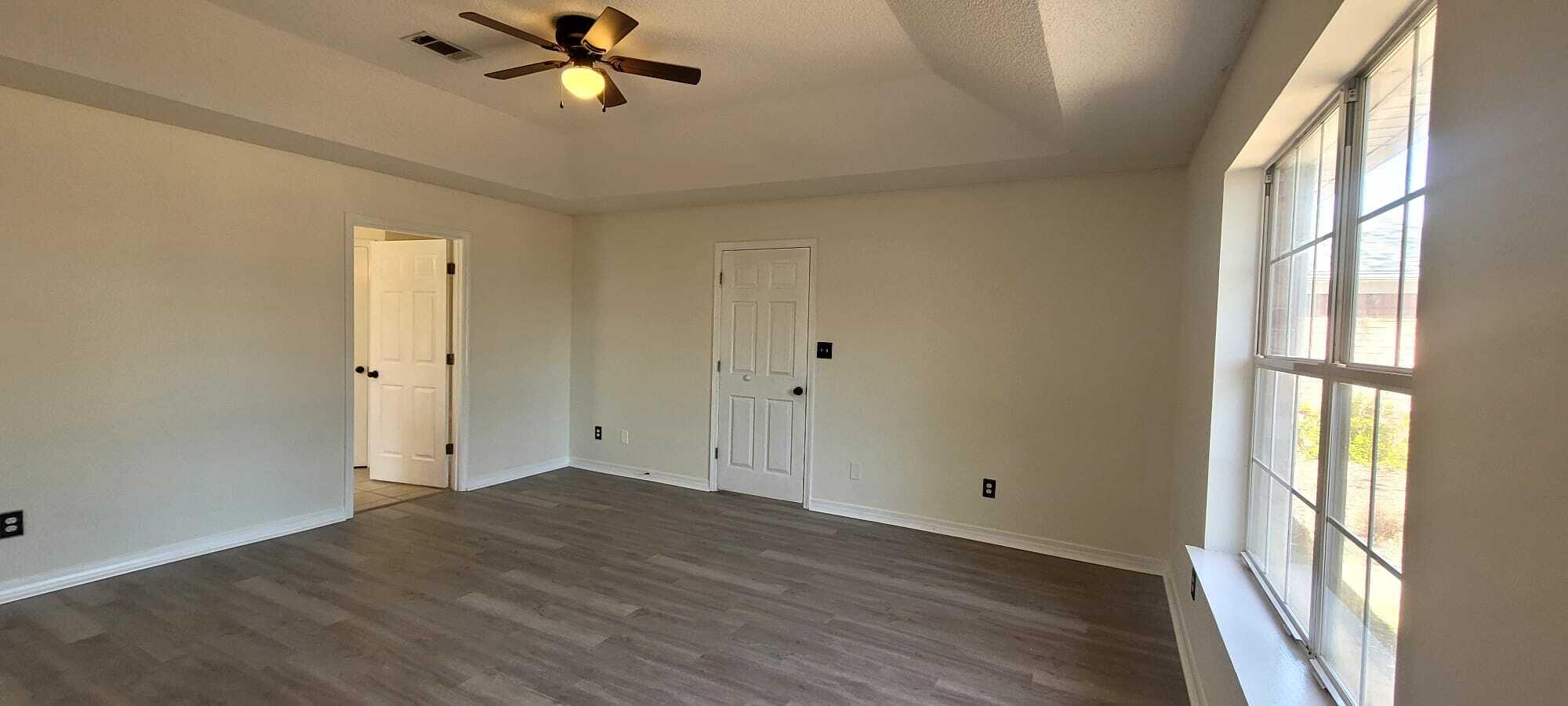 FOX DEN VILLAGES - Residential