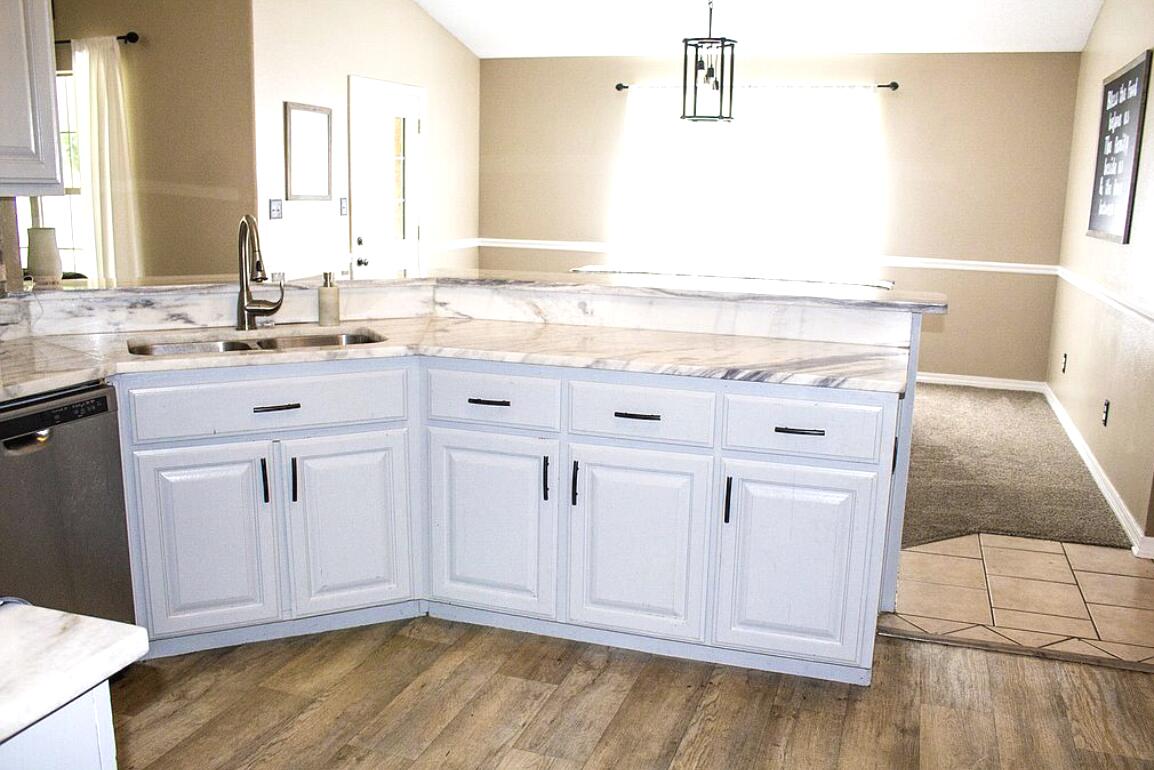 FOX DEN VILLAGES - Residential