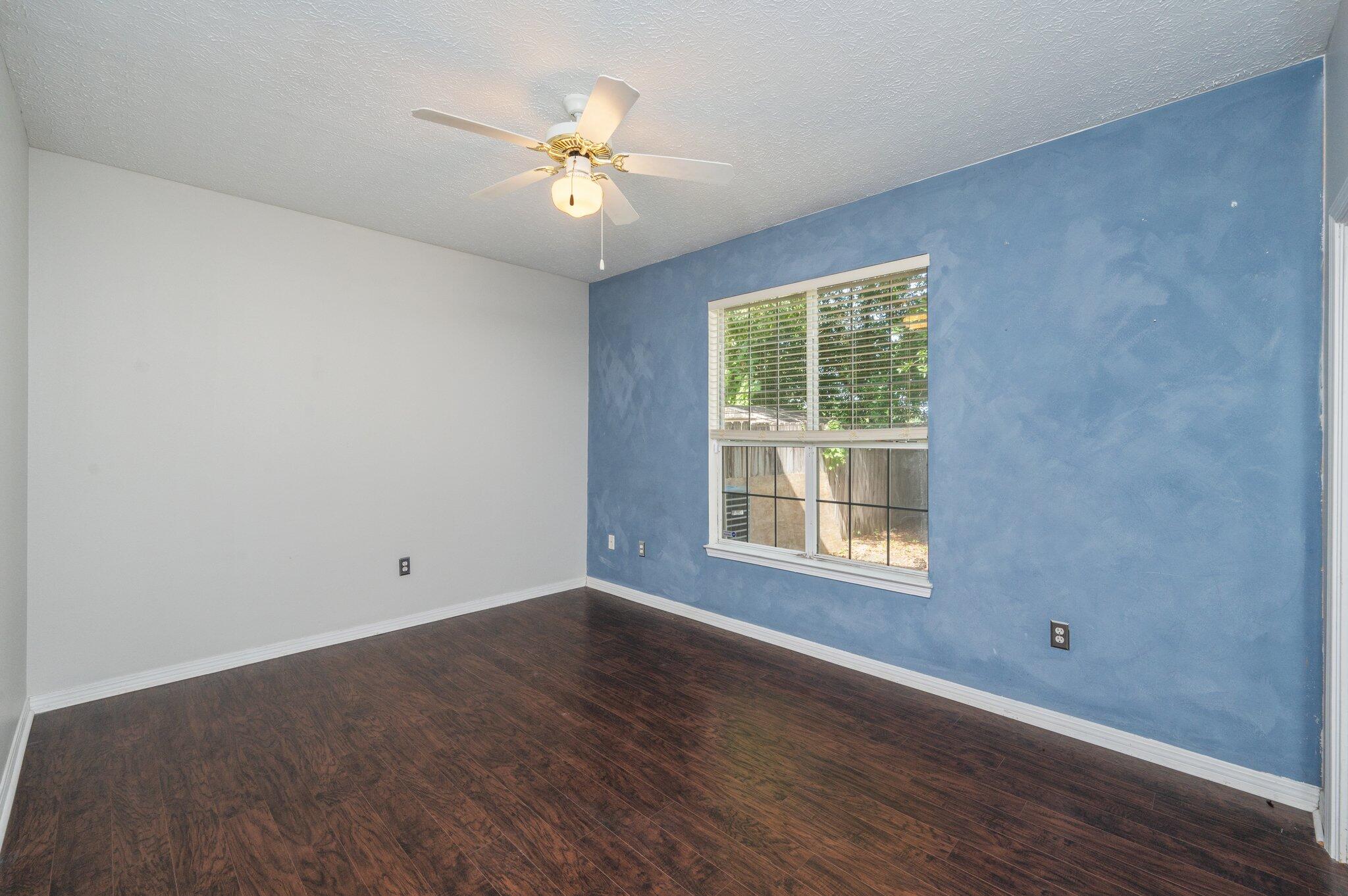 CHATELAINE ESTATES S/D PH 2 - Residential Lease