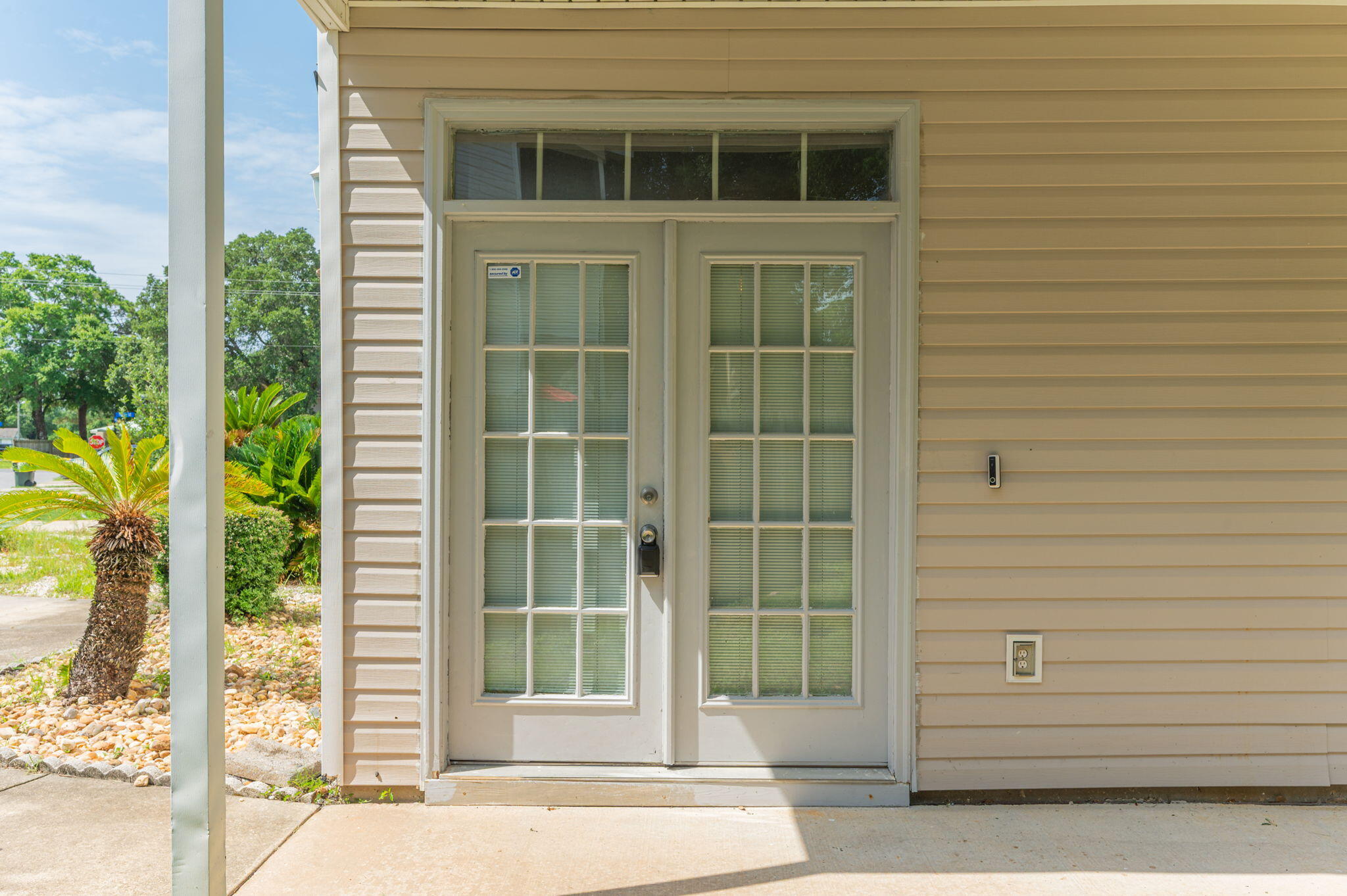 CHATELAINE ESTATES S/D PH 2 - Residential Lease