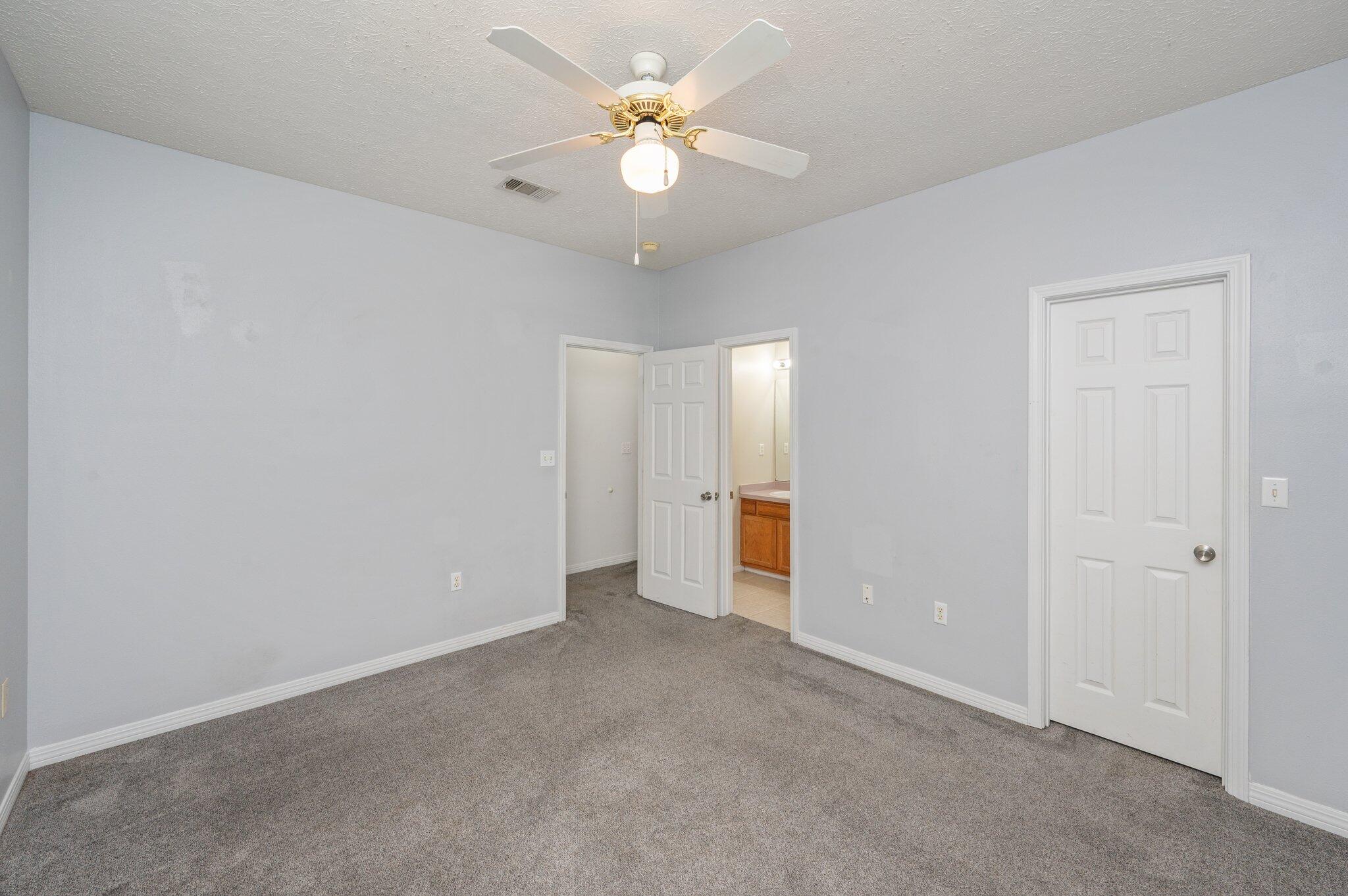 CHATELAINE ESTATES S/D PH 2 - Residential Lease