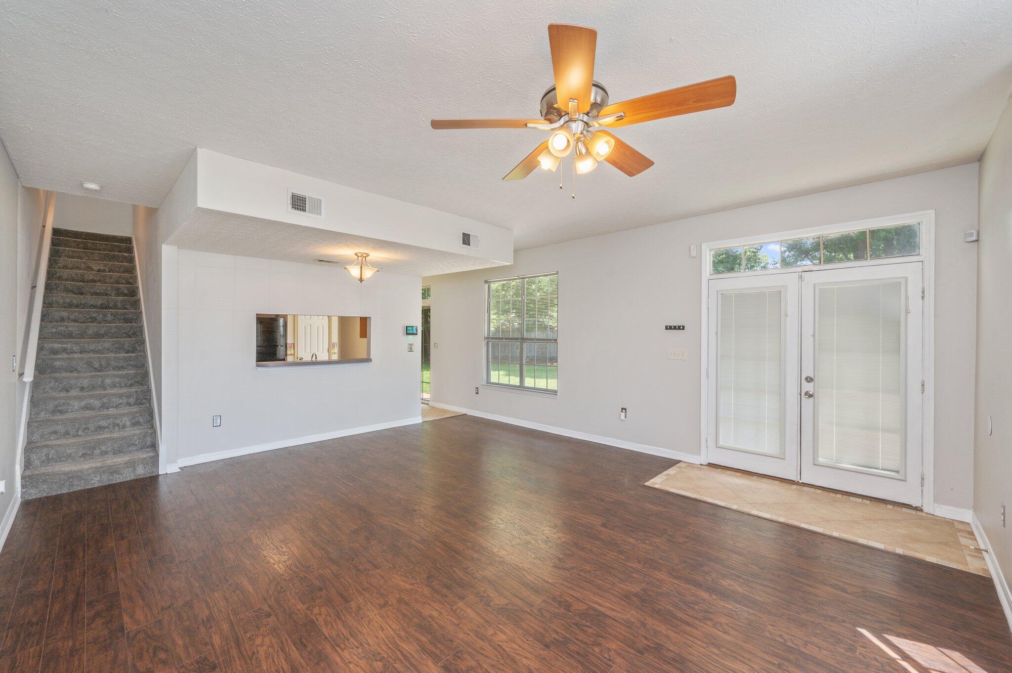 CHATELAINE ESTATES S/D PH 2 - Residential Lease