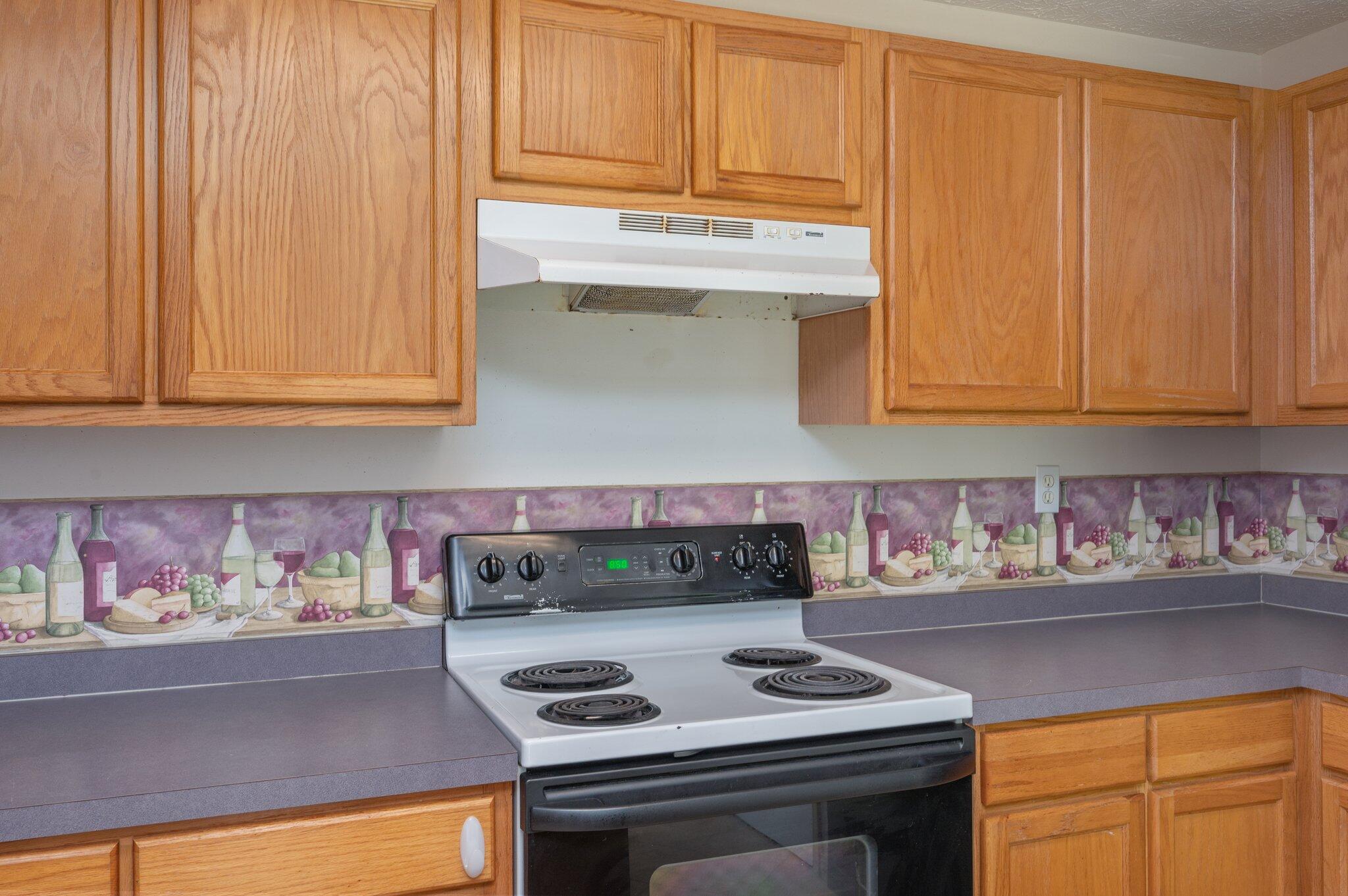 CHATELAINE ESTATES S/D PH 2 - Residential Lease