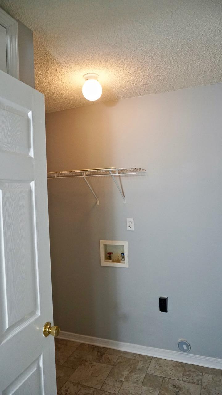 WEST VIEW ESTATES PH 5 - Residential Lease