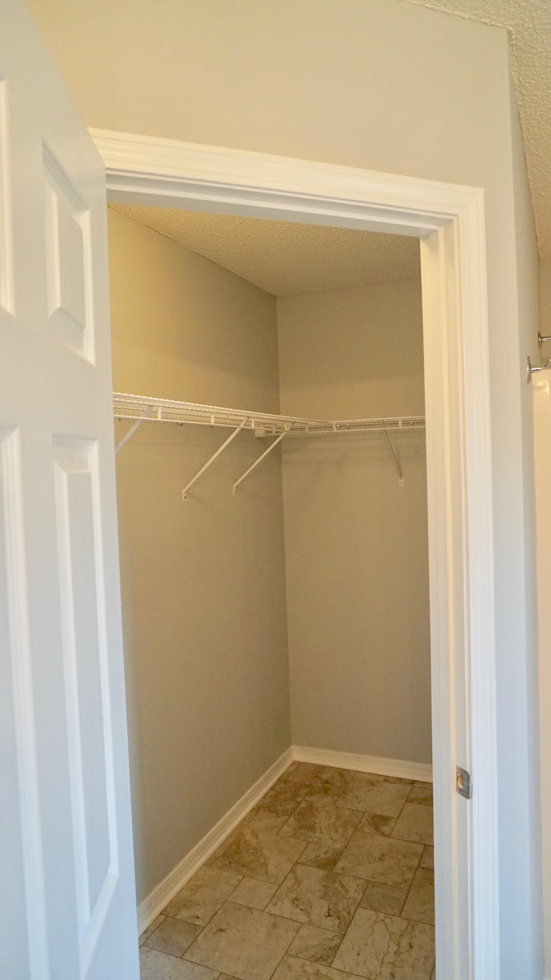 WEST VIEW ESTATES PH 5 - Residential Lease
