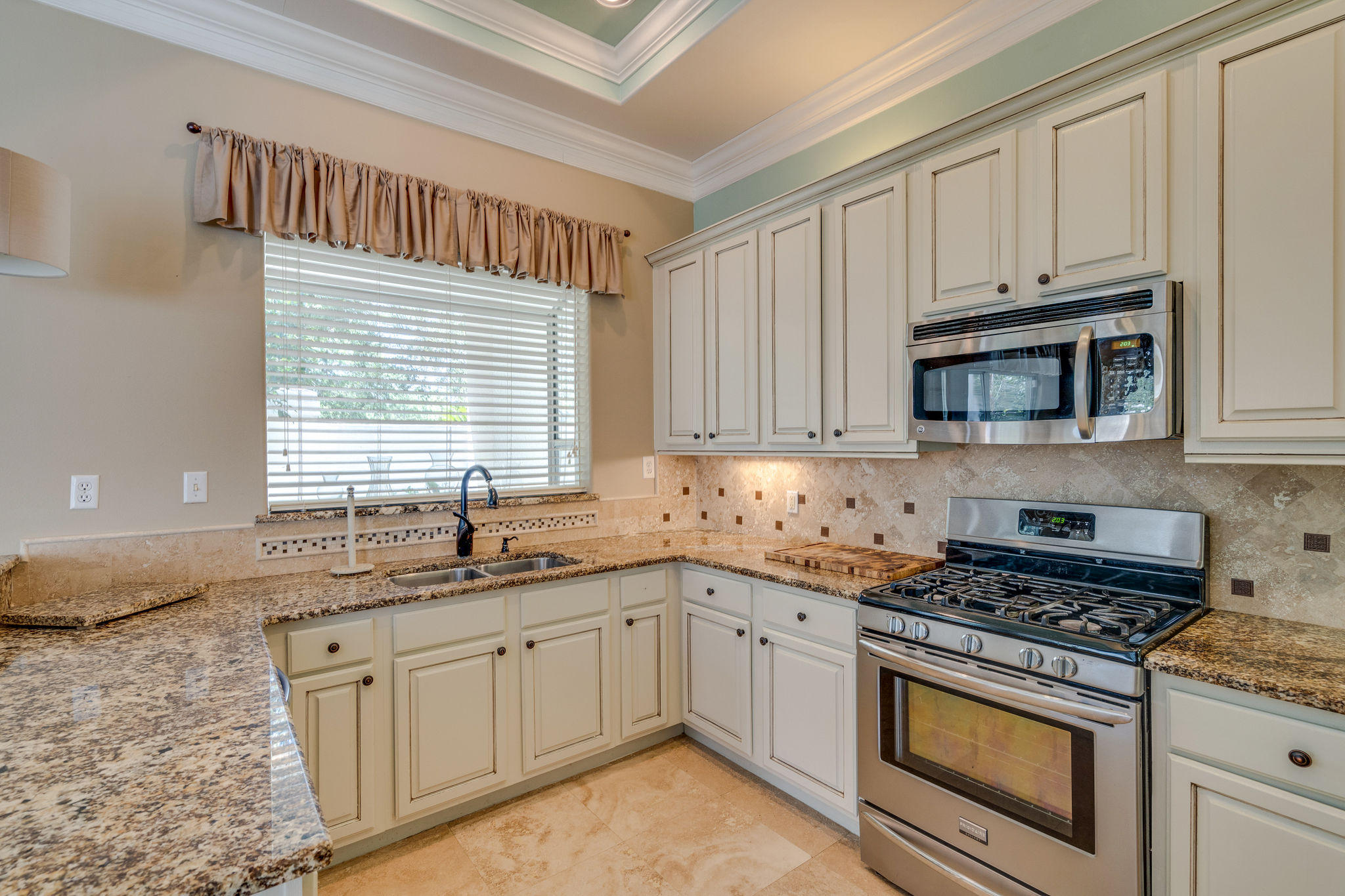 LEGEND CREEK AT SANDESTIN - Residential