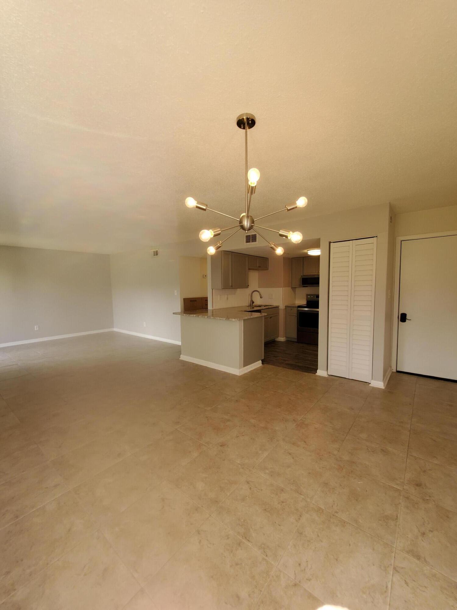 FOUNTAINHEAD CONDO - Residential Lease