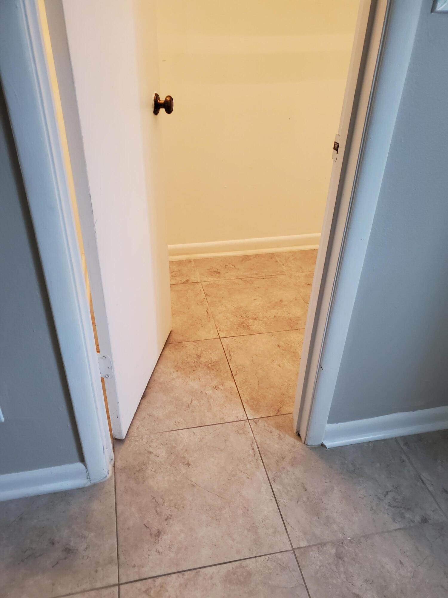 FOUNTAINHEAD CONDO - Residential Lease