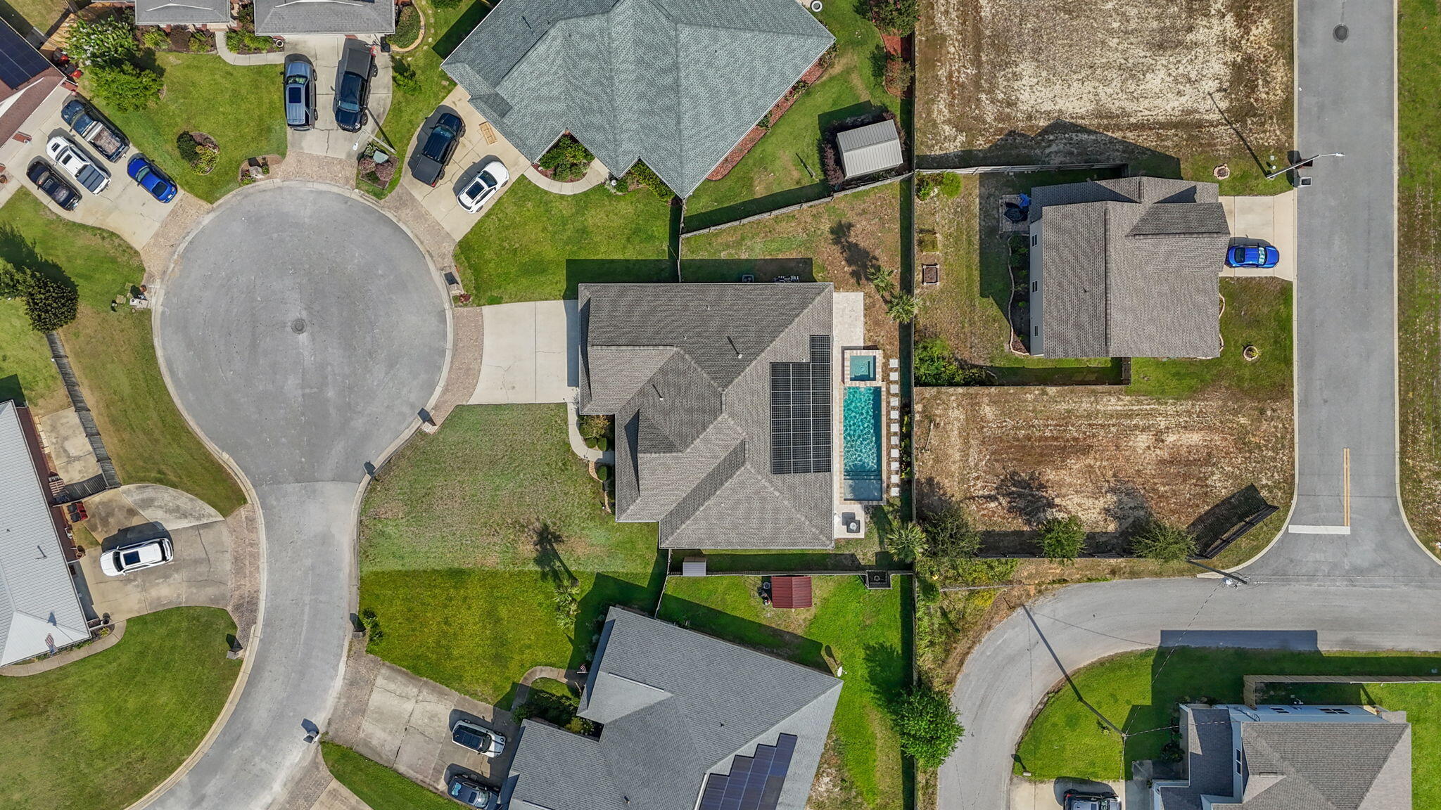 THE MEADOWS - Residential