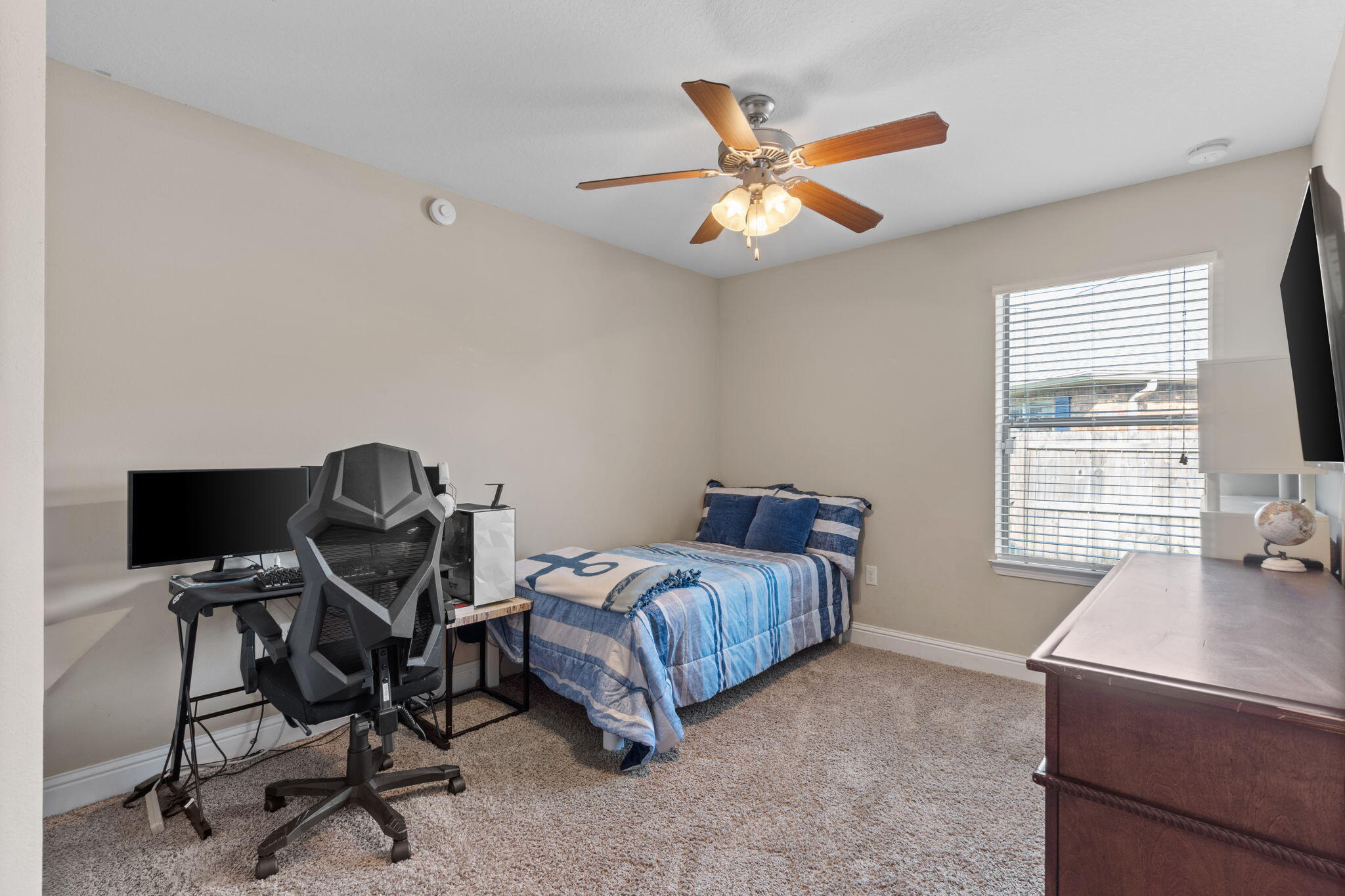 THE MEADOWS - Residential