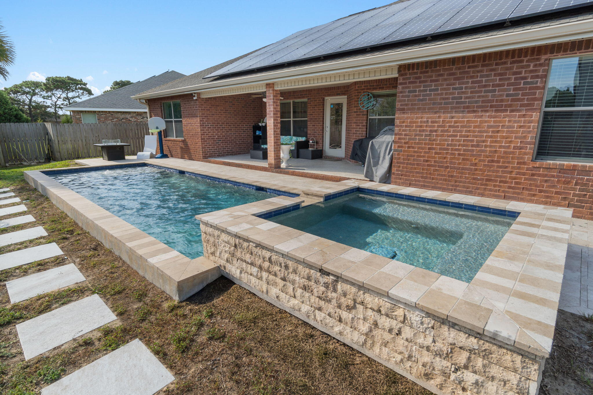 THE MEADOWS - Residential