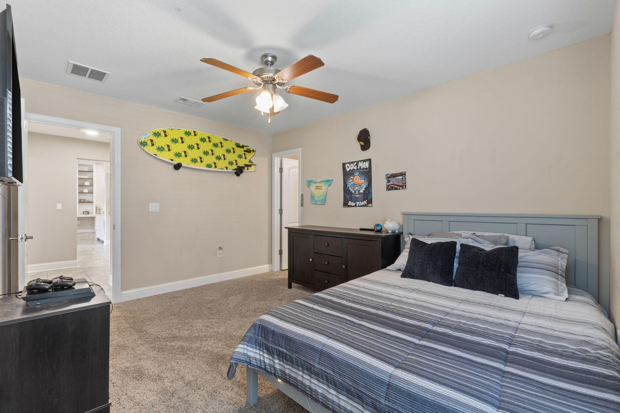 THE MEADOWS - Residential