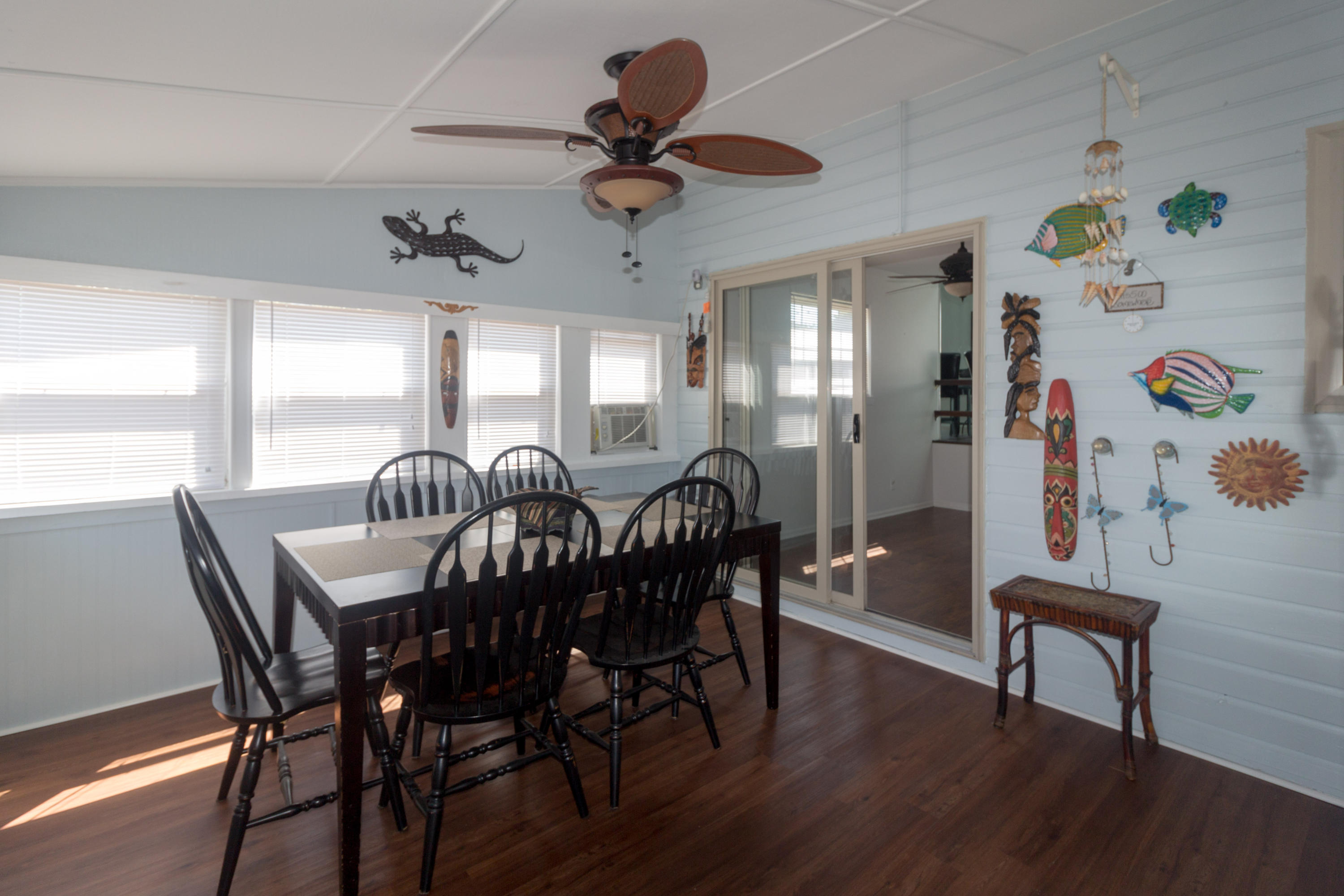 EL CENTRO BEACH - Residential