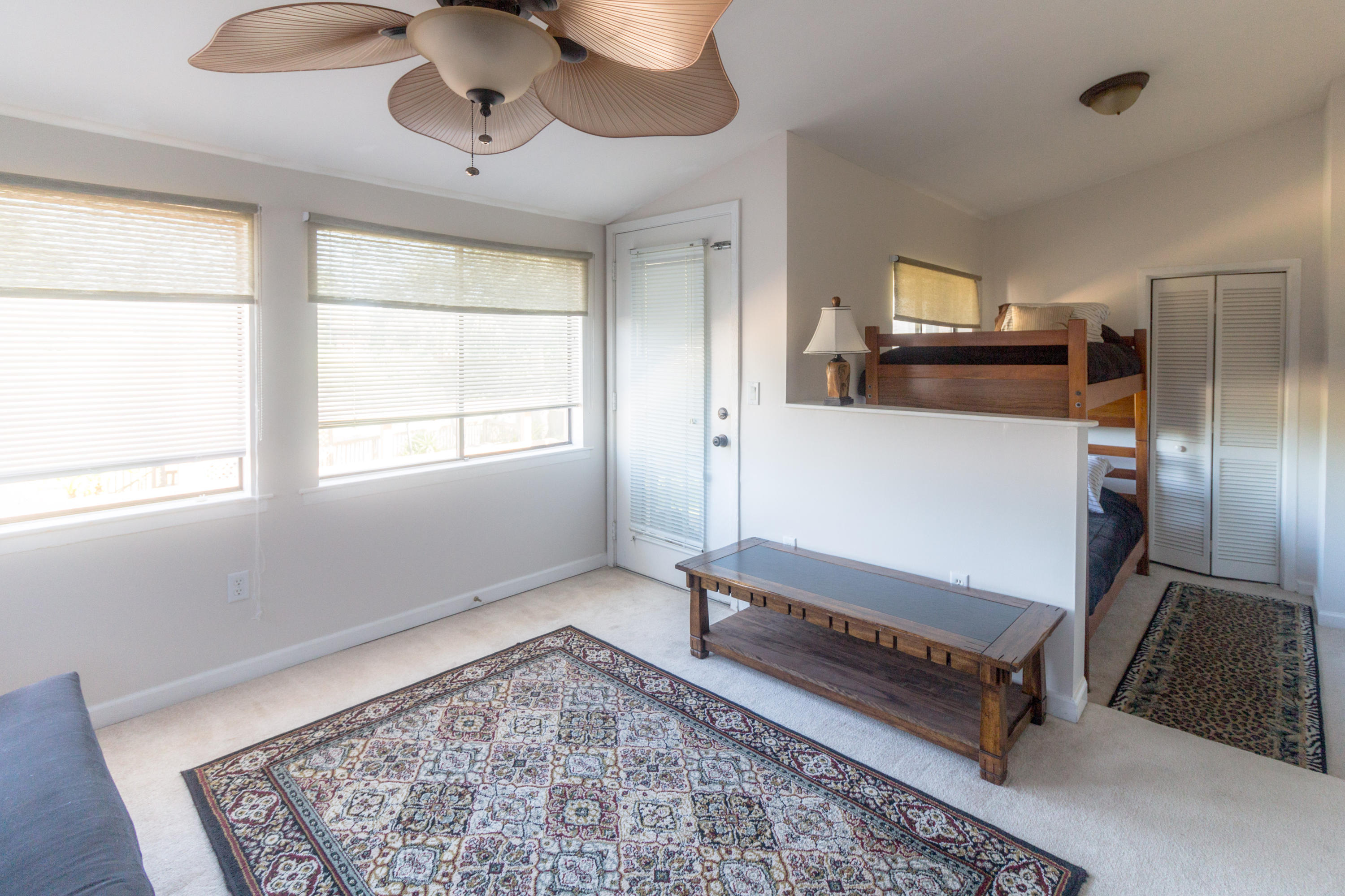 EL CENTRO BEACH - Residential