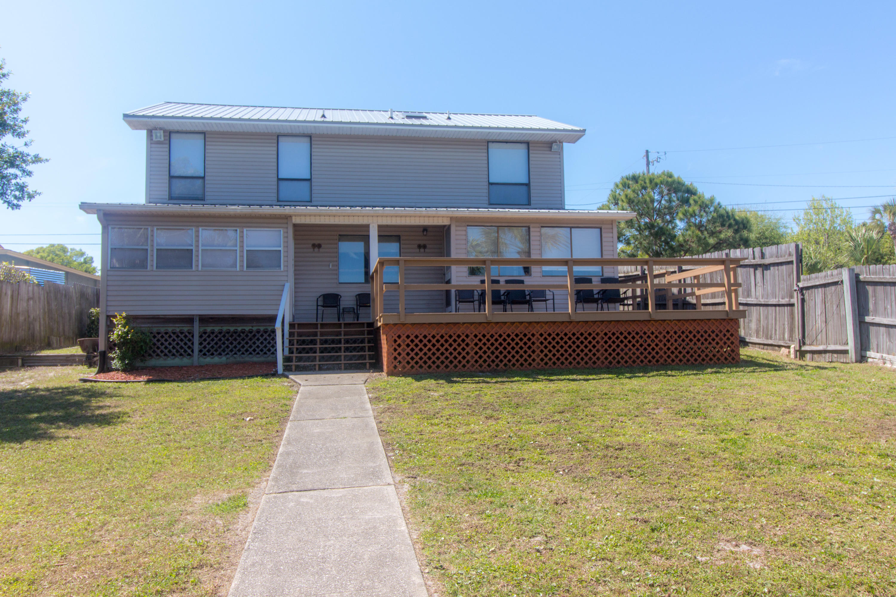 EL CENTRO BEACH - Residential