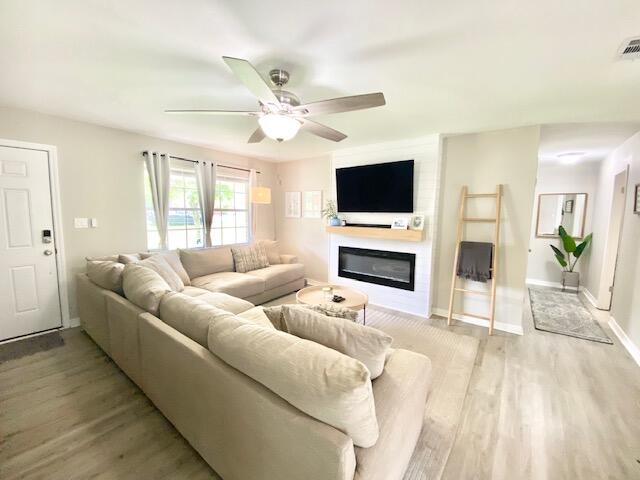 KELL-AIRE GARDENS - Residential Lease