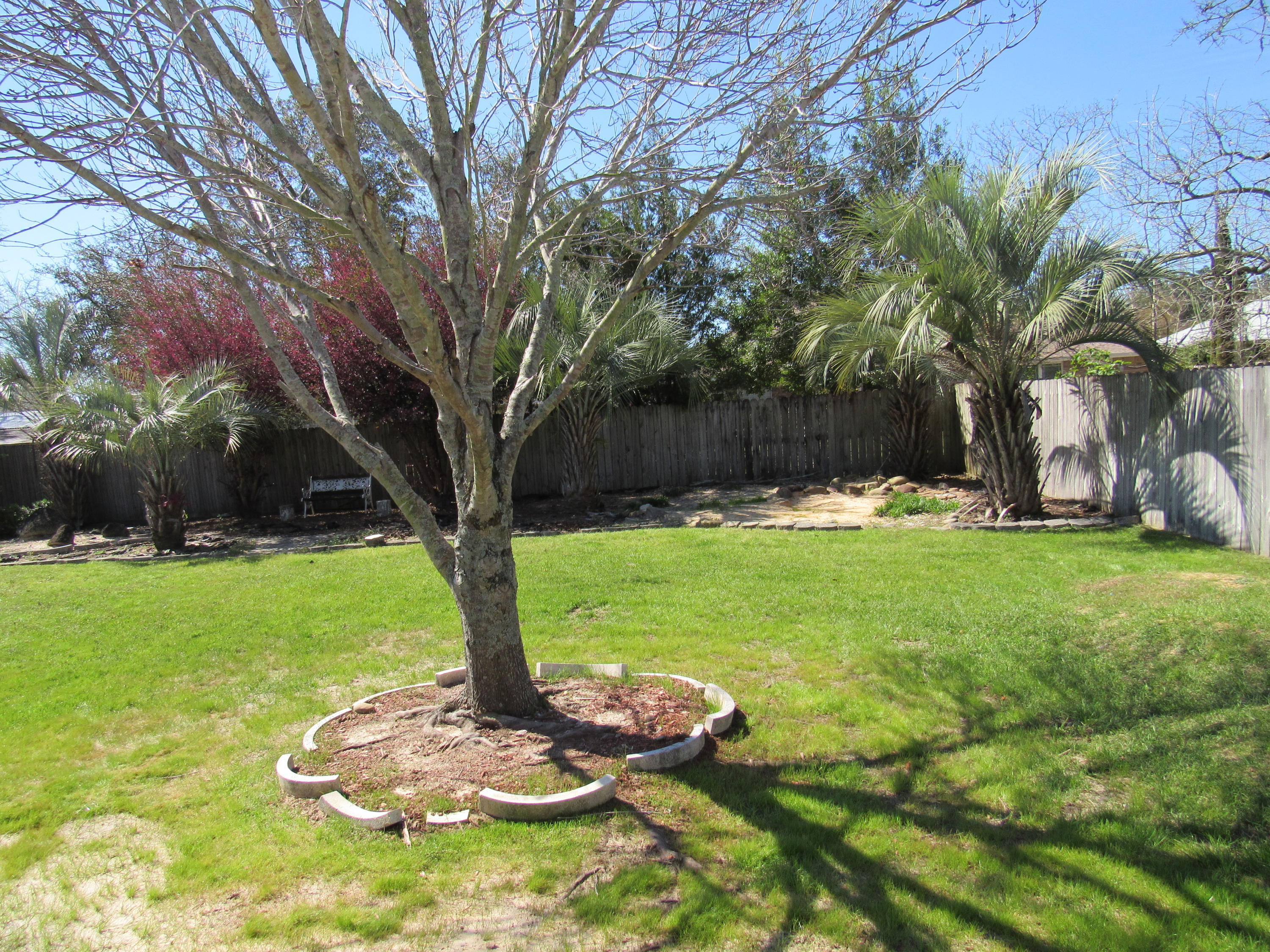 CHEROKEE BEND S/D PH 2 - Residential