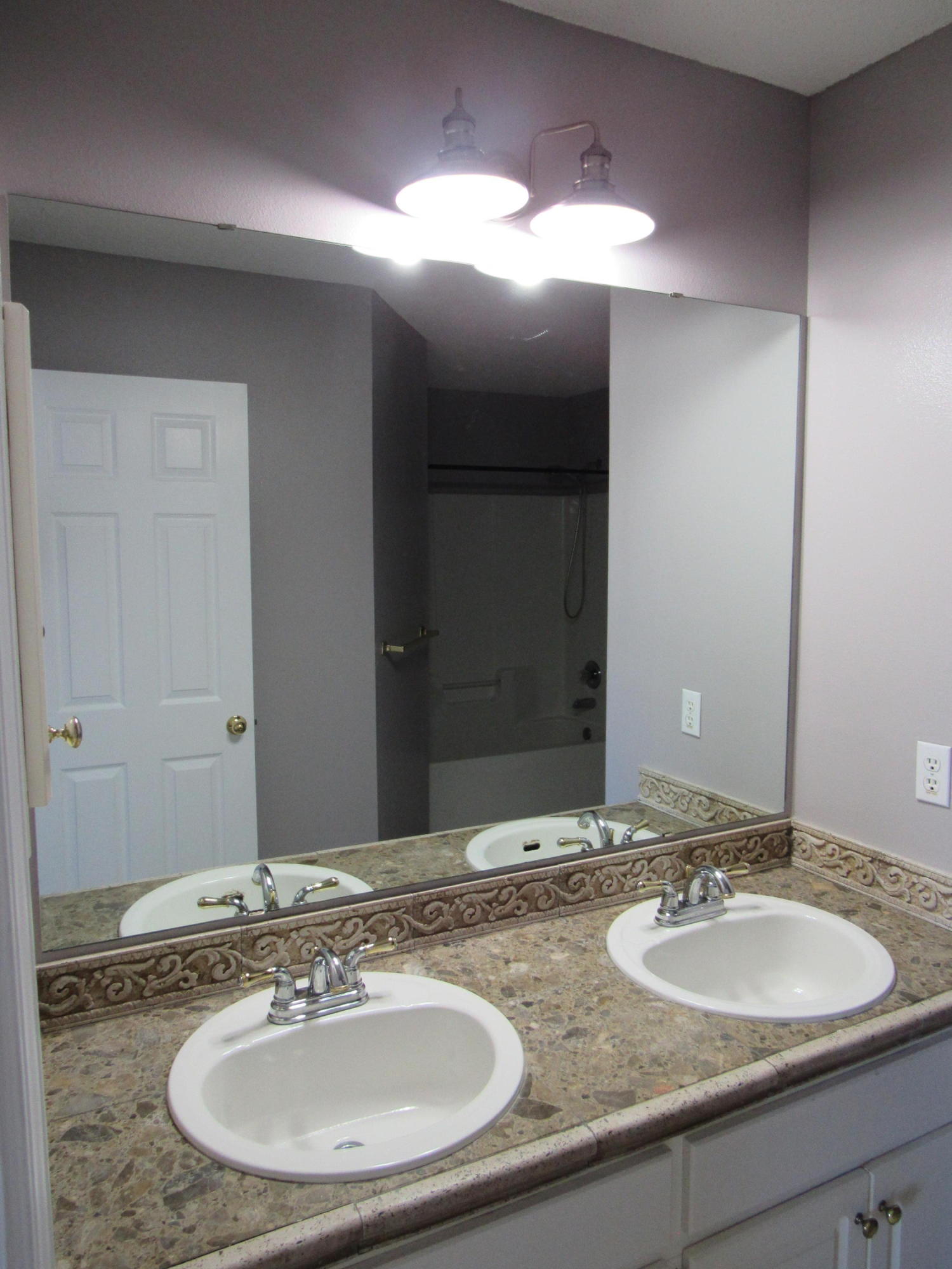 CHEROKEE BEND S/D PH 2 - Residential