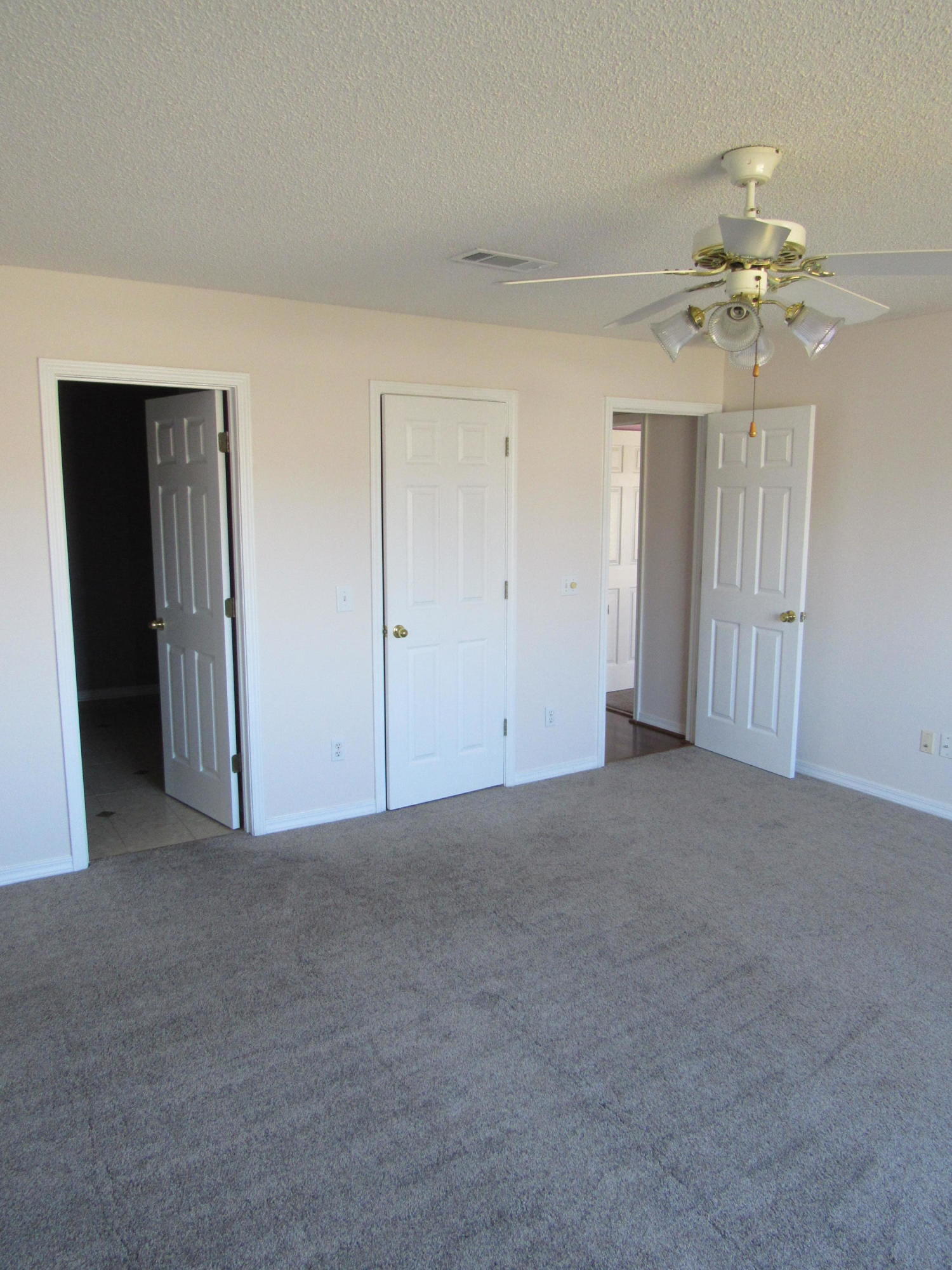 CHEROKEE BEND S/D PH 2 - Residential