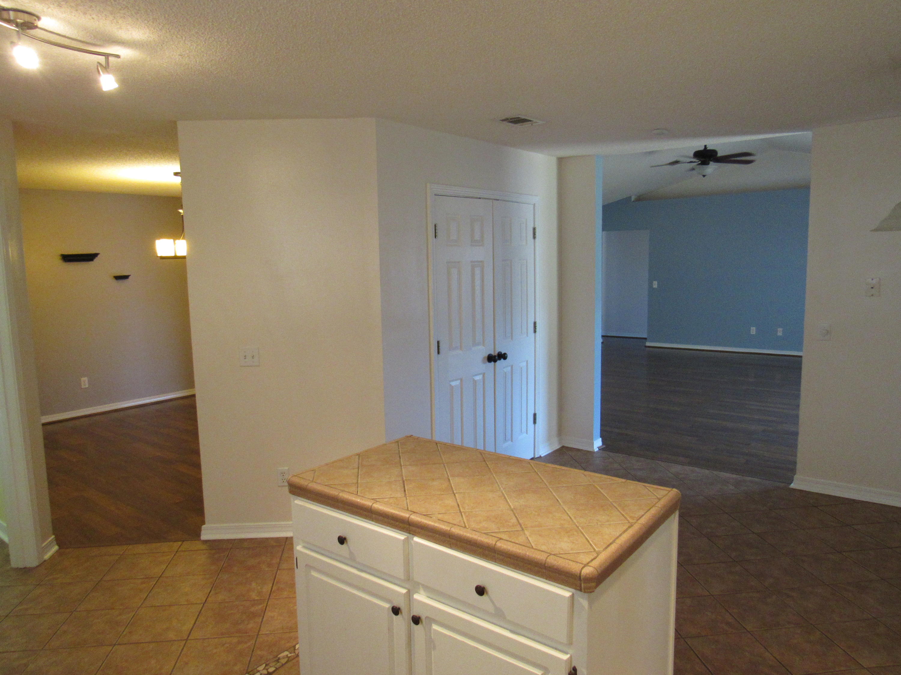 CHEROKEE BEND S/D PH 2 - Residential