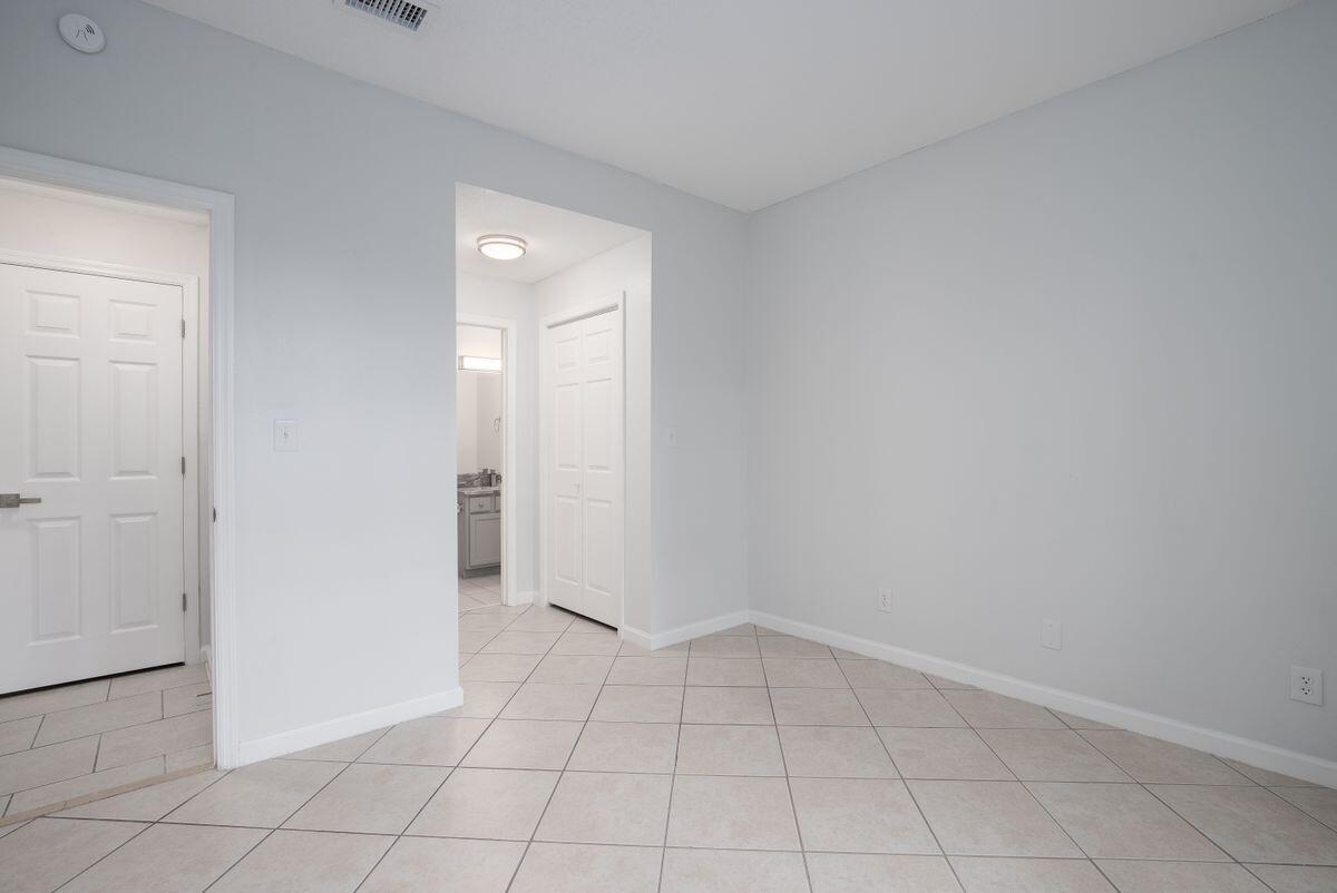 POINTE OF VIEW - Residential