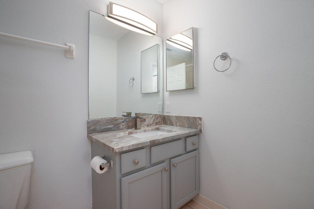 POINTE OF VIEW - Residential