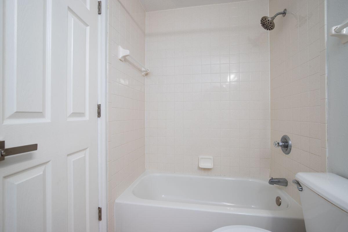 POINTE OF VIEW - Residential