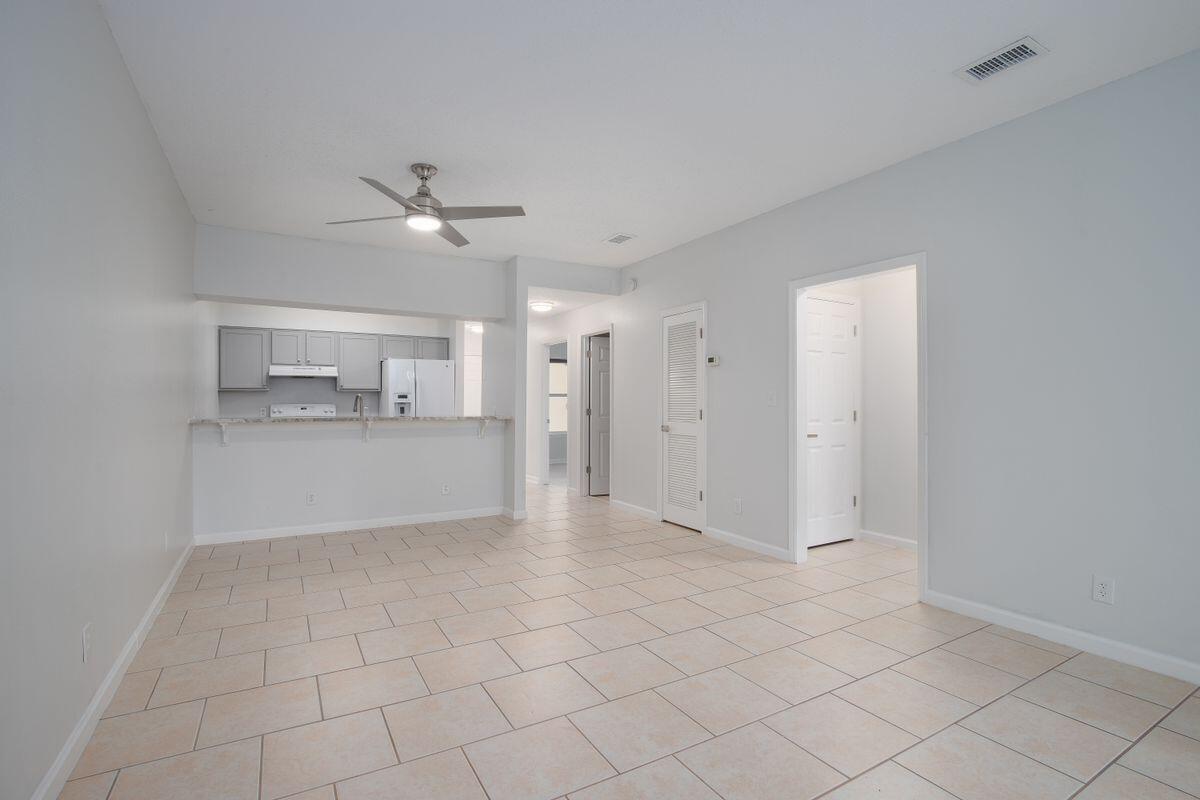 POINTE OF VIEW - Residential