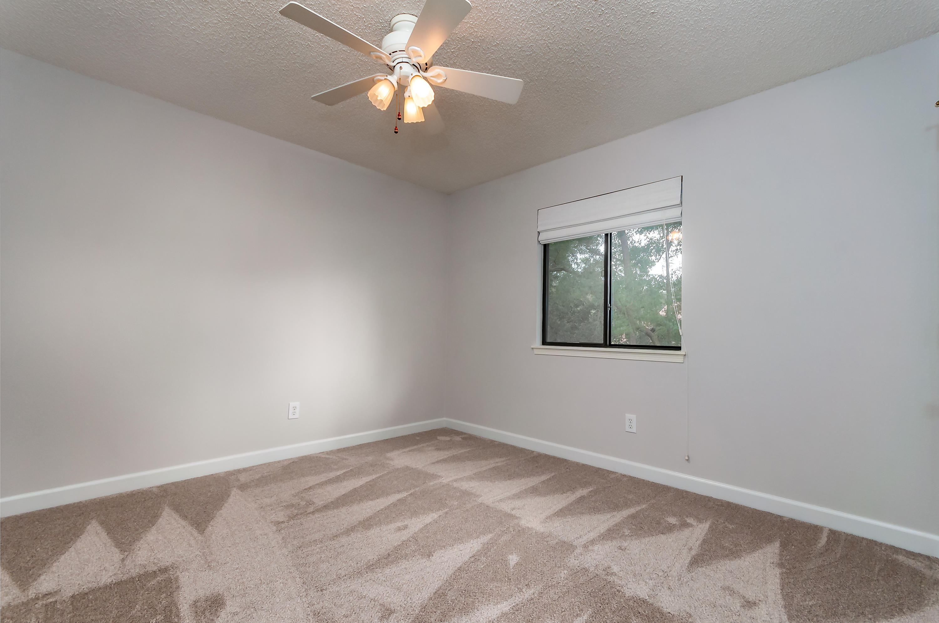 ROCKYWOOD - Residential