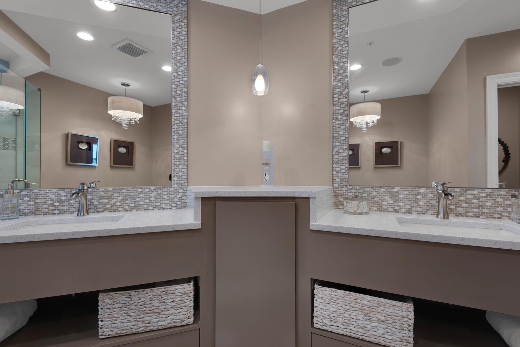 GRAND HARBOR - Residential