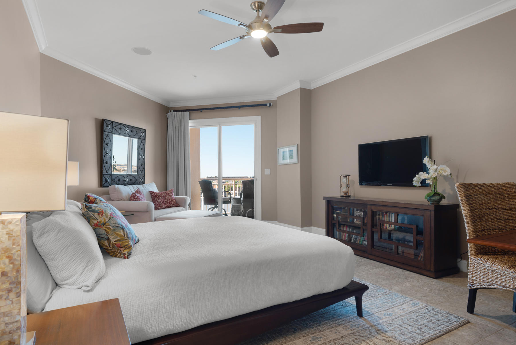 GRAND HARBOR - Residential