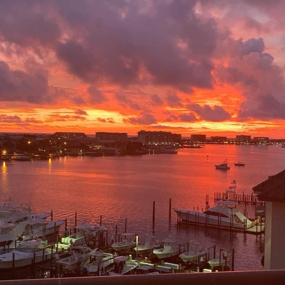 GRAND HARBOR - Residential